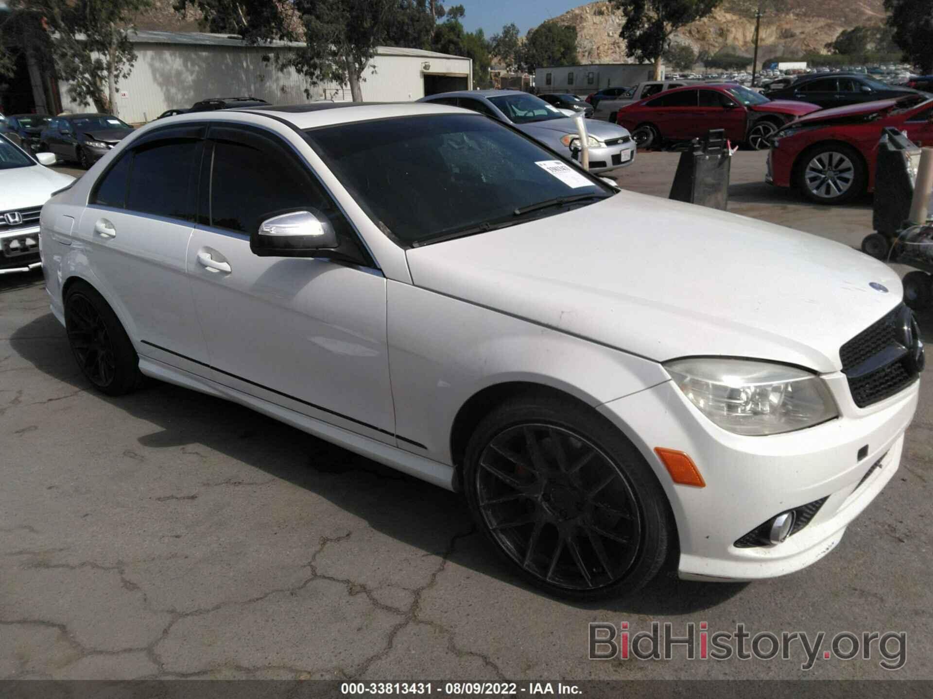 Photo WDDGF56X19F238132 - MERCEDES-BENZ C-CLASS 2009