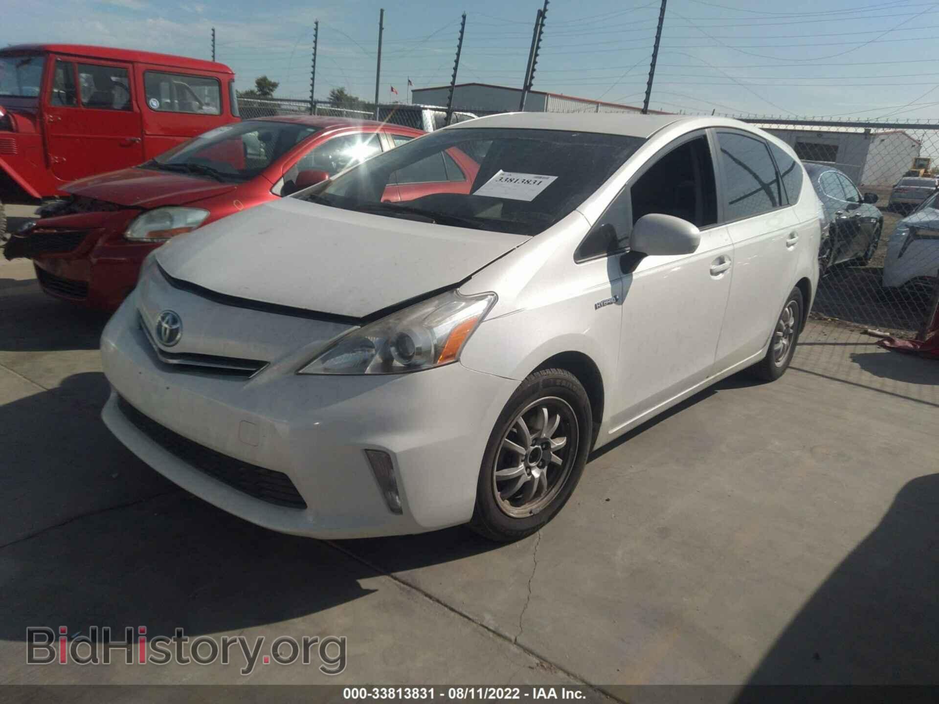 2013 TOYOTA PRIUS V - VIN: JTDZN3EU4D3230554 - Фото 2