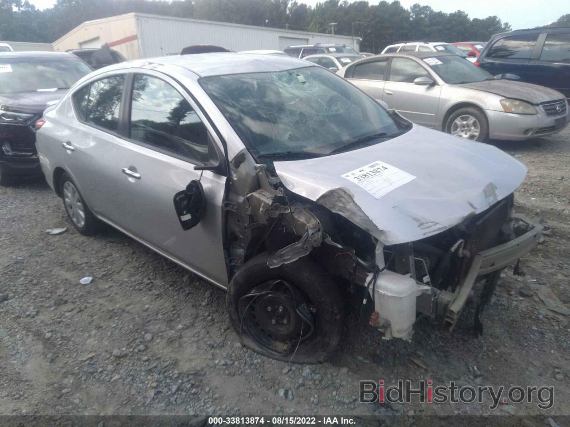 Photo 3N1CN7AP6JL850208 - NISSAN VERSA SEDAN 2018