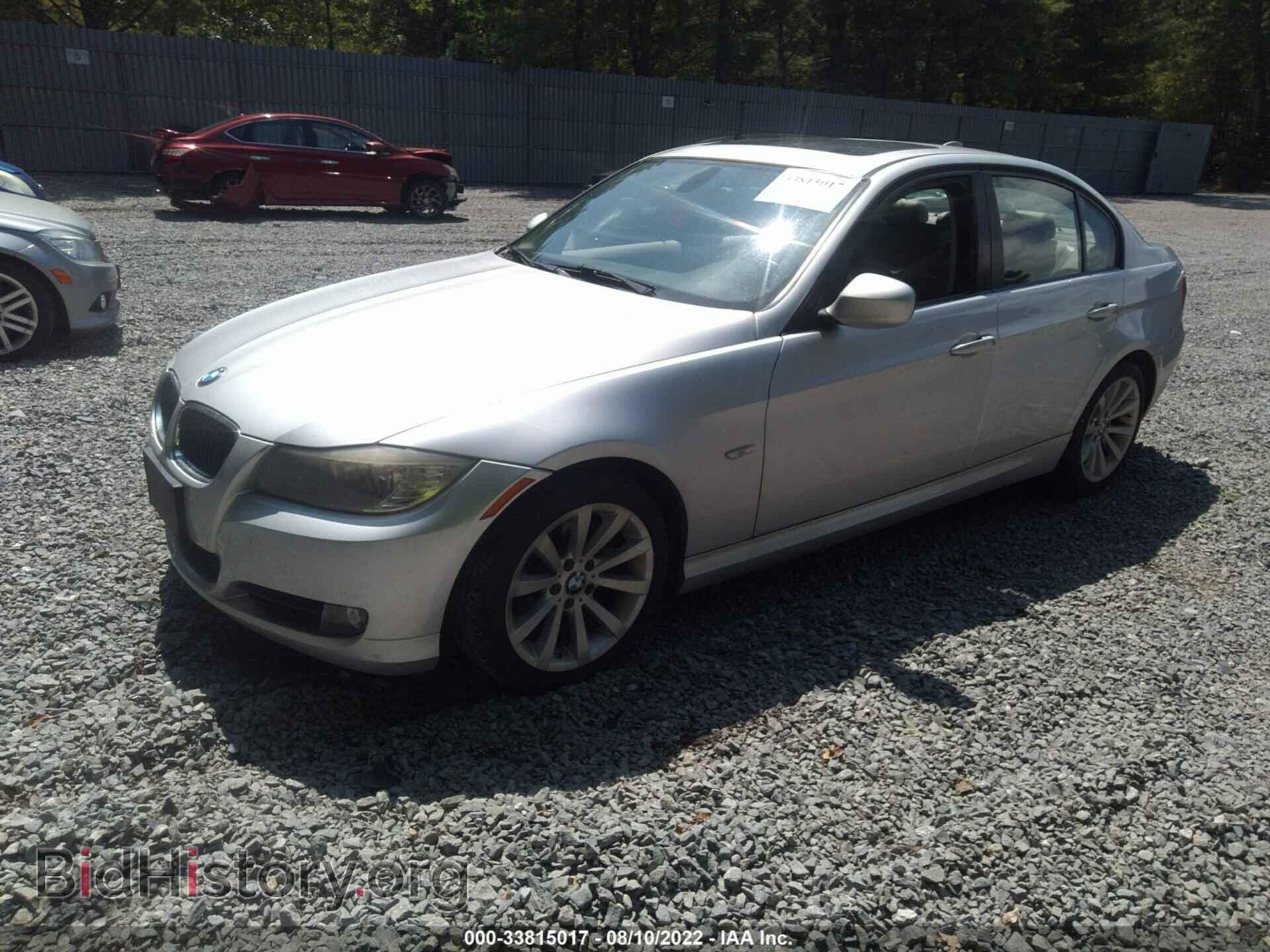 2011 BMW 3 SERIES - VIN: WBAPH7C51BE683028 - Photo 2