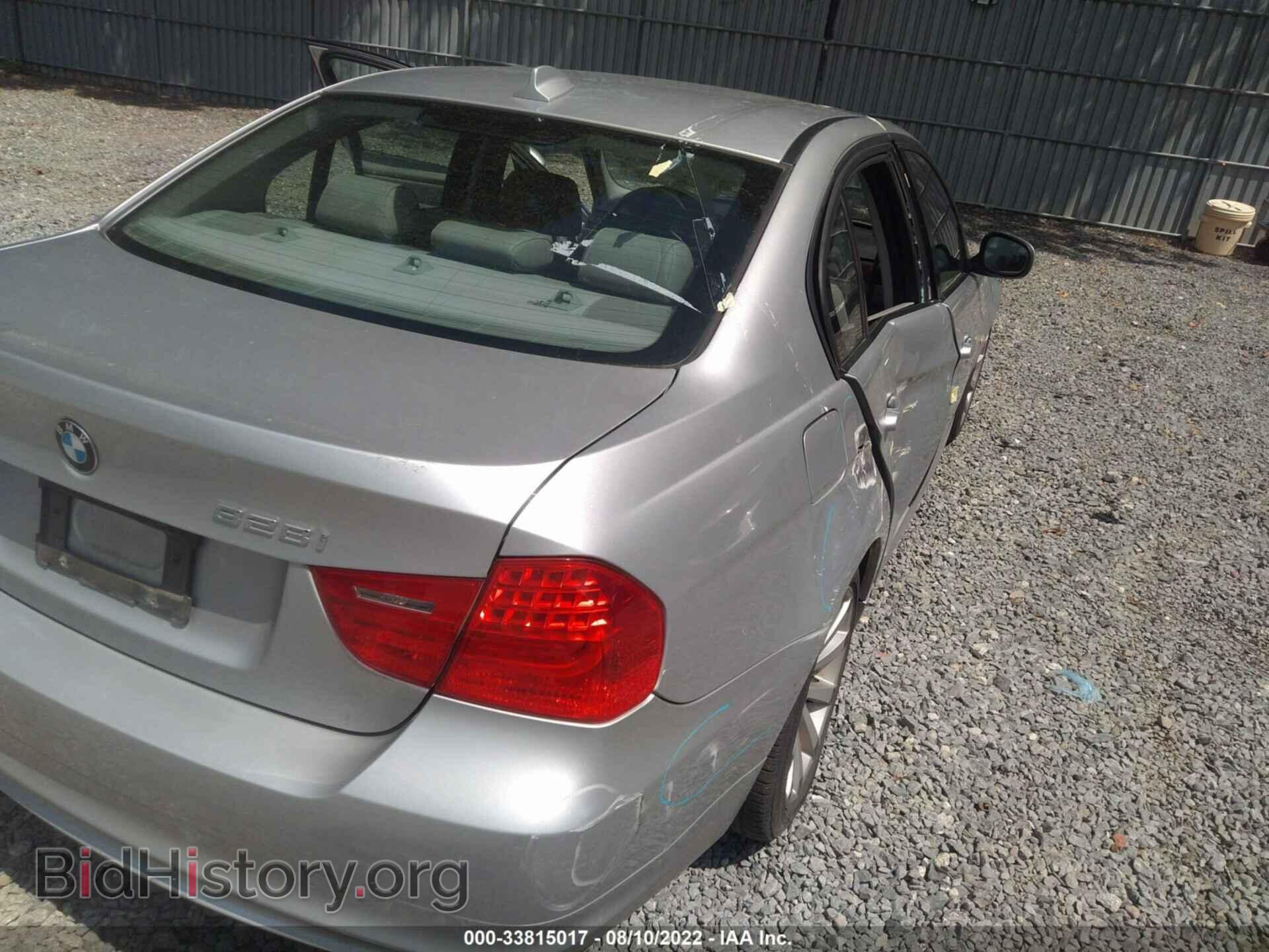 2011 BMW 3 SERIES - VIN: WBAPH7C51BE683028 - Photo 12