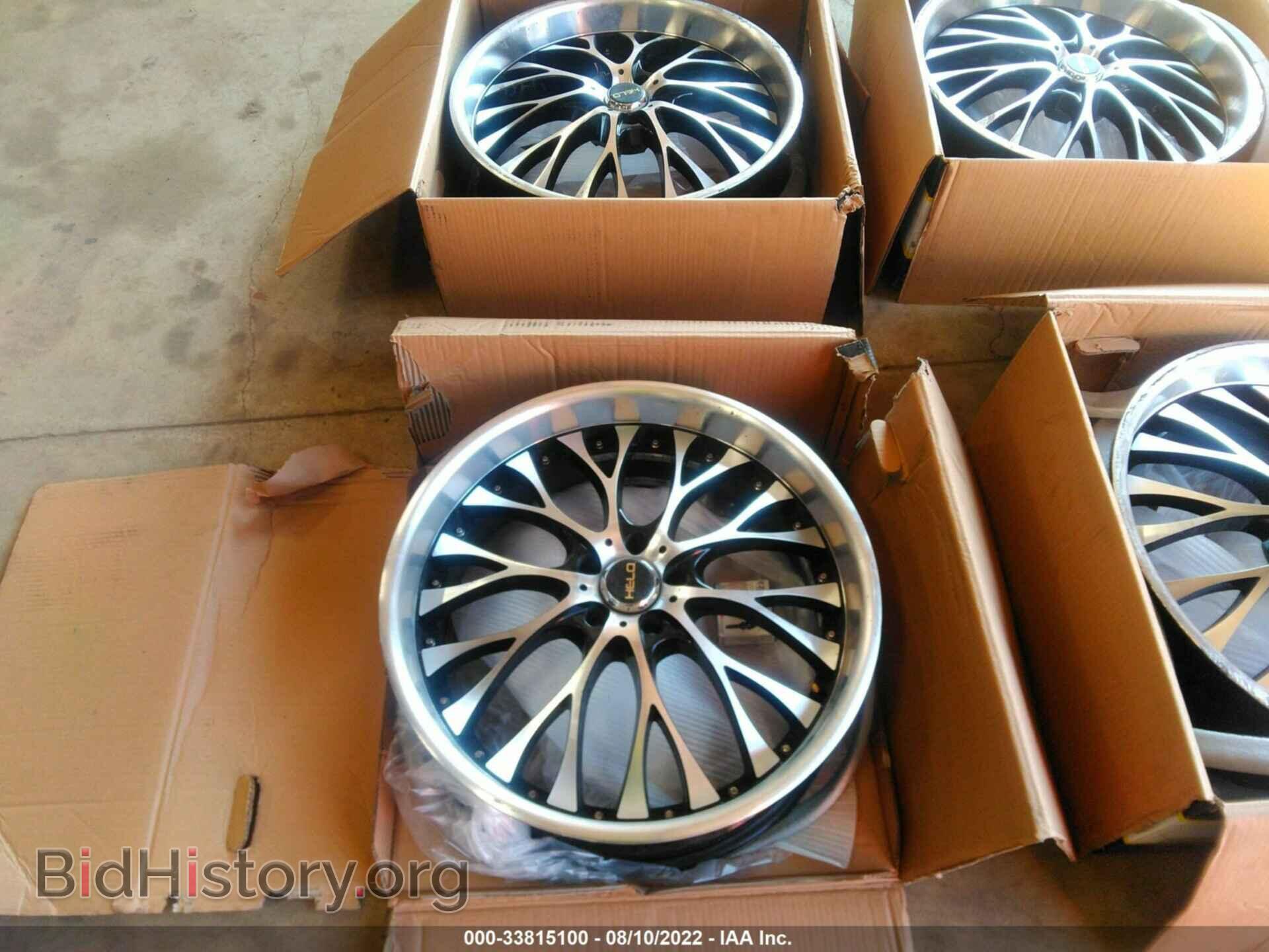 2016 CHRYSLER 300 - VIN: 2C3CCAGG3GH161837 - Photo 8