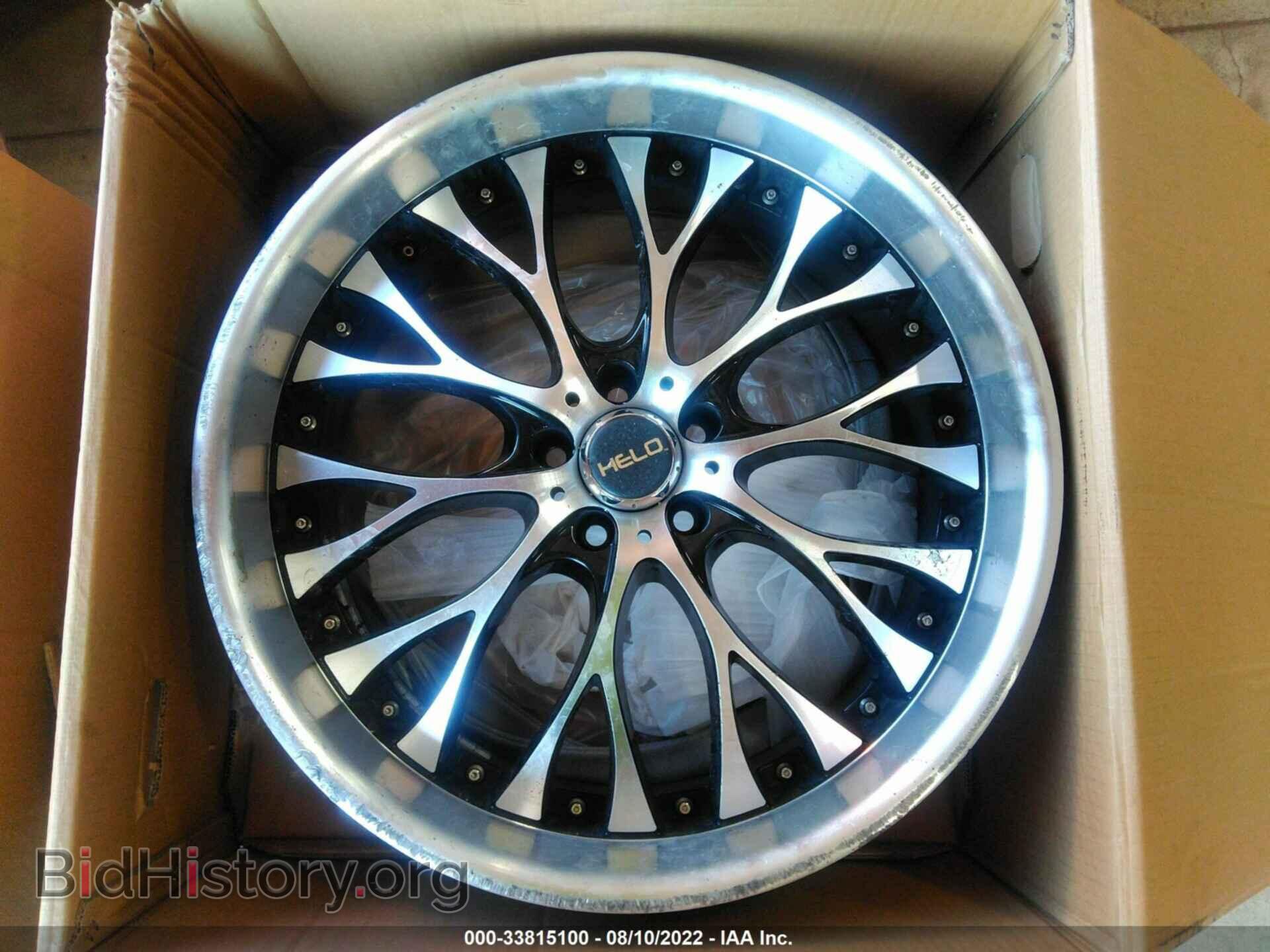 2016 CHRYSLER 300 - VIN: 2C3CCAGG3GH161837 - Photo 9
