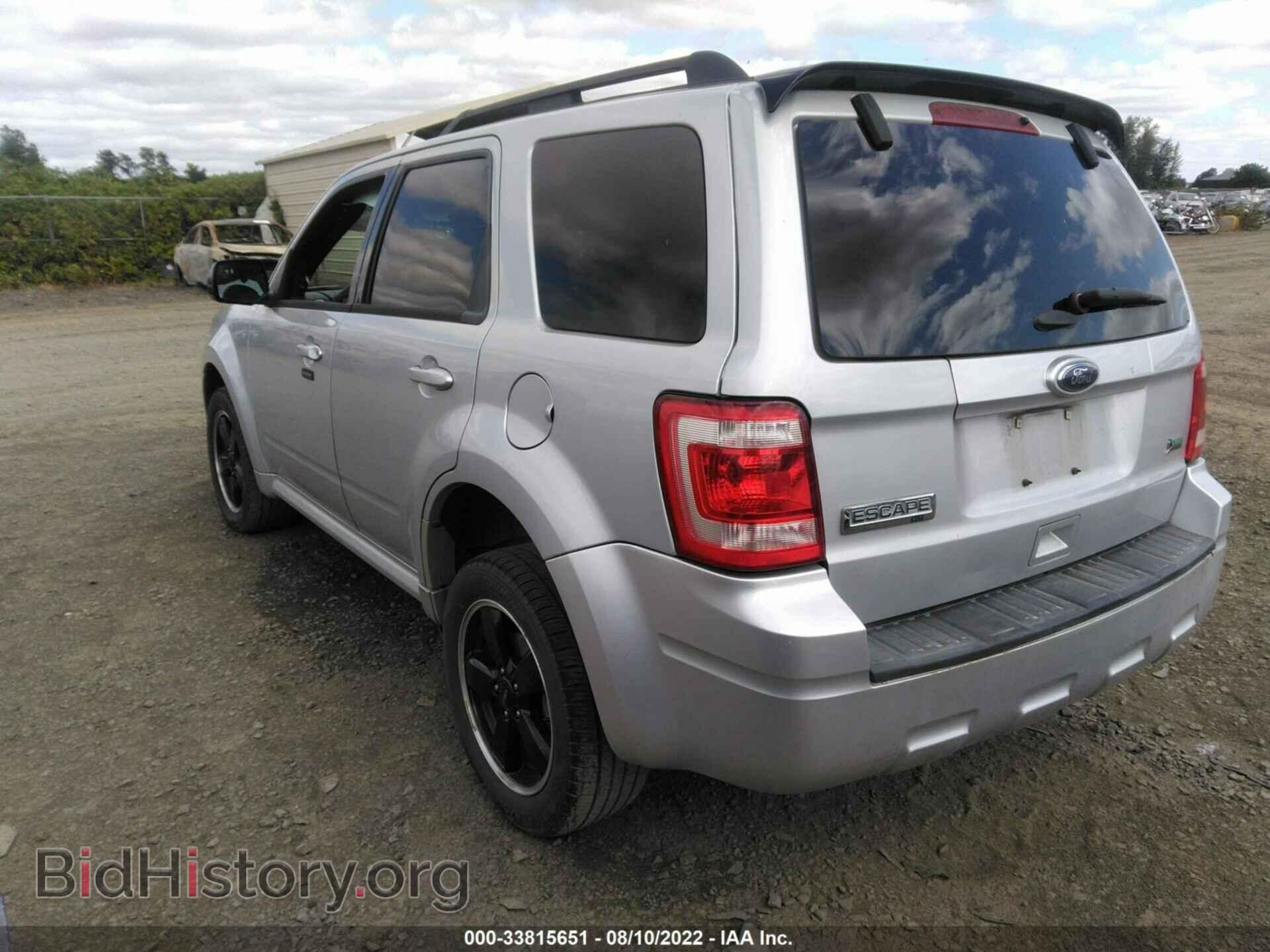 2011 FORD ESCAPE - VIN: 1FMCU0DG0BKB98655 - Фото 3