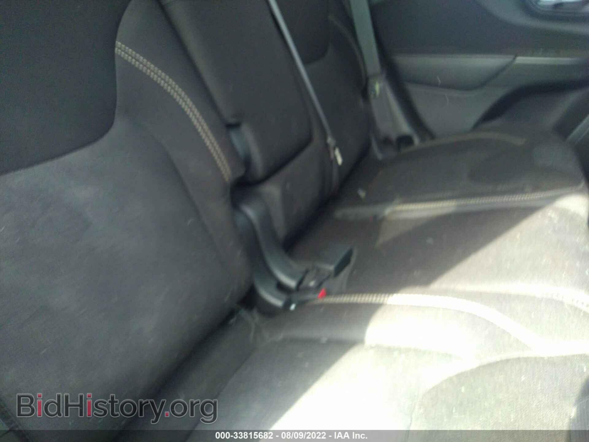 2015 JEEP CHEROKEE - VIN: 1C4PJMCS1FW746026 - Фото 8