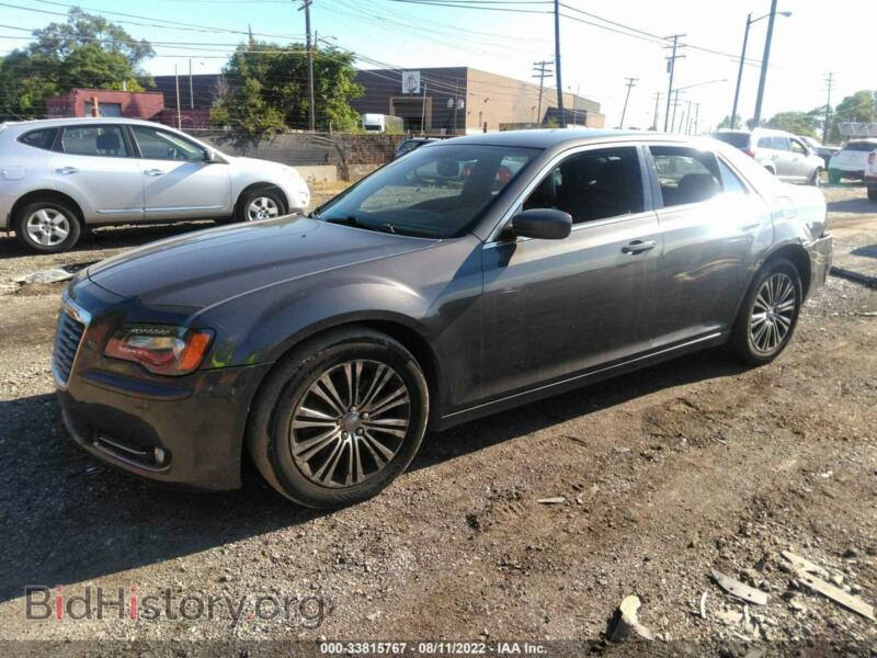 2013 Chrysler 300 (VIN 2C3CCAGG9DH614113) — photo 2 of 10