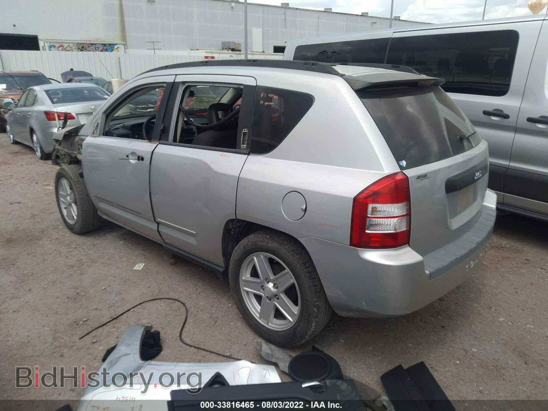 2008 JEEP COMPASS - VIN: 1J8FT47W18D691846 - Фото 3