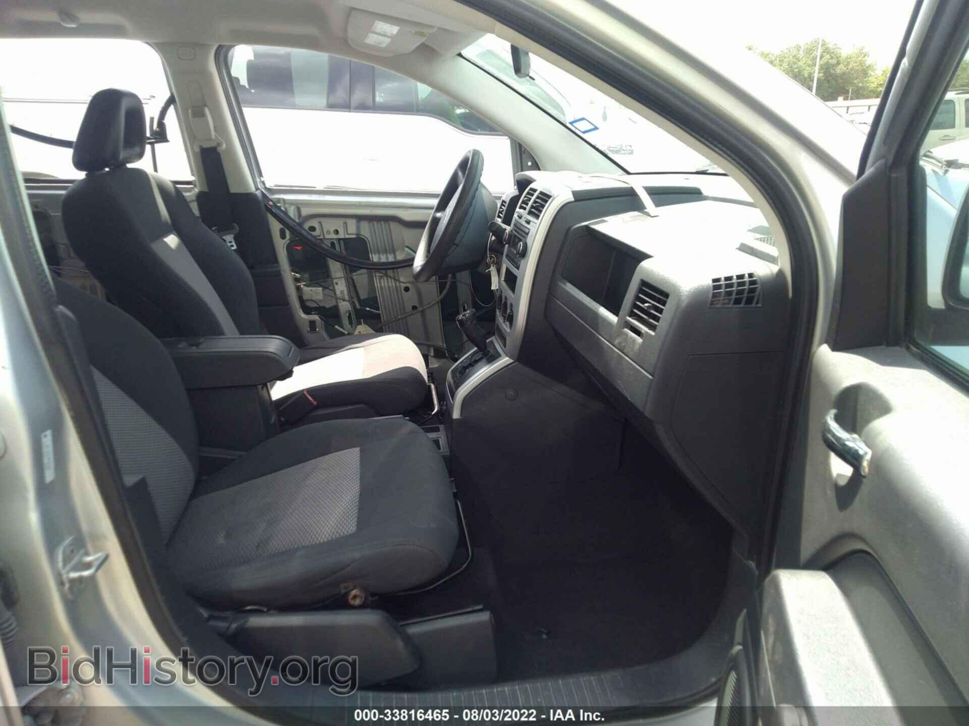 2008 JEEP COMPASS - VIN: 1J8FT47W18D691846 - Фото 5