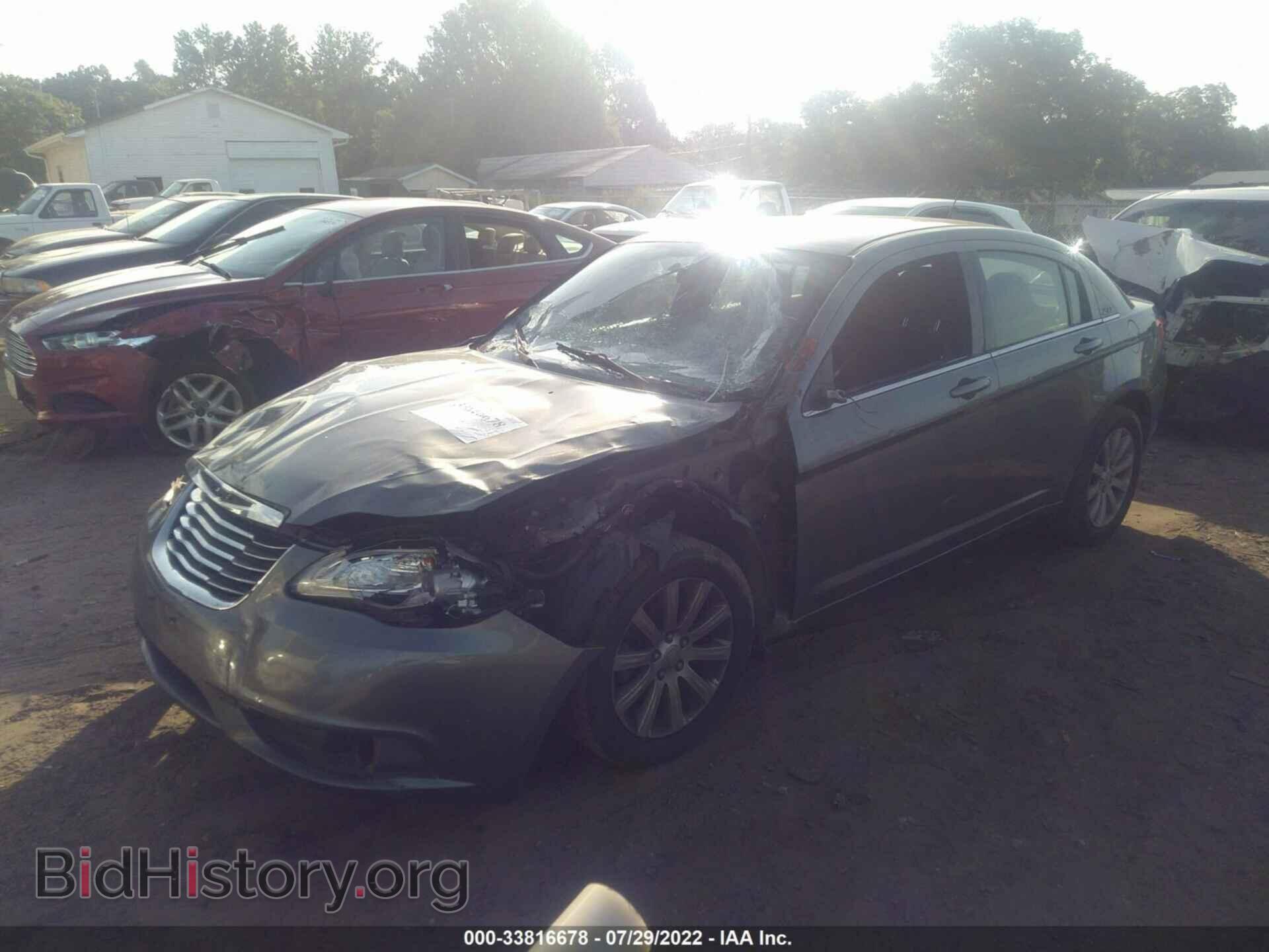 2012 CHRYSLER 200 - VIN: 1C3CCBBB7CN301908 - Photo 2