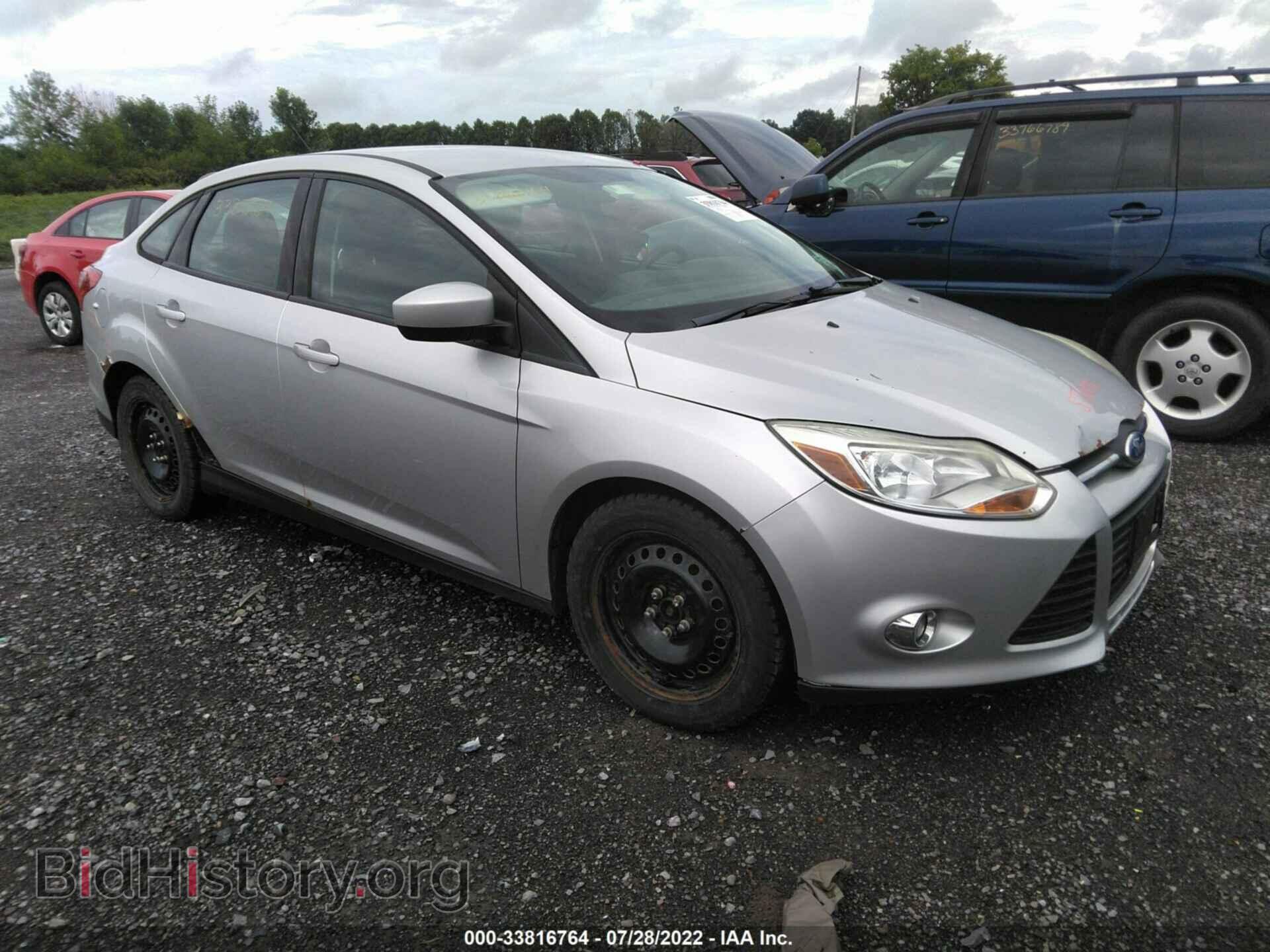 Photo 1FAHP3F28CL149676 - FORD FOCUS 2012