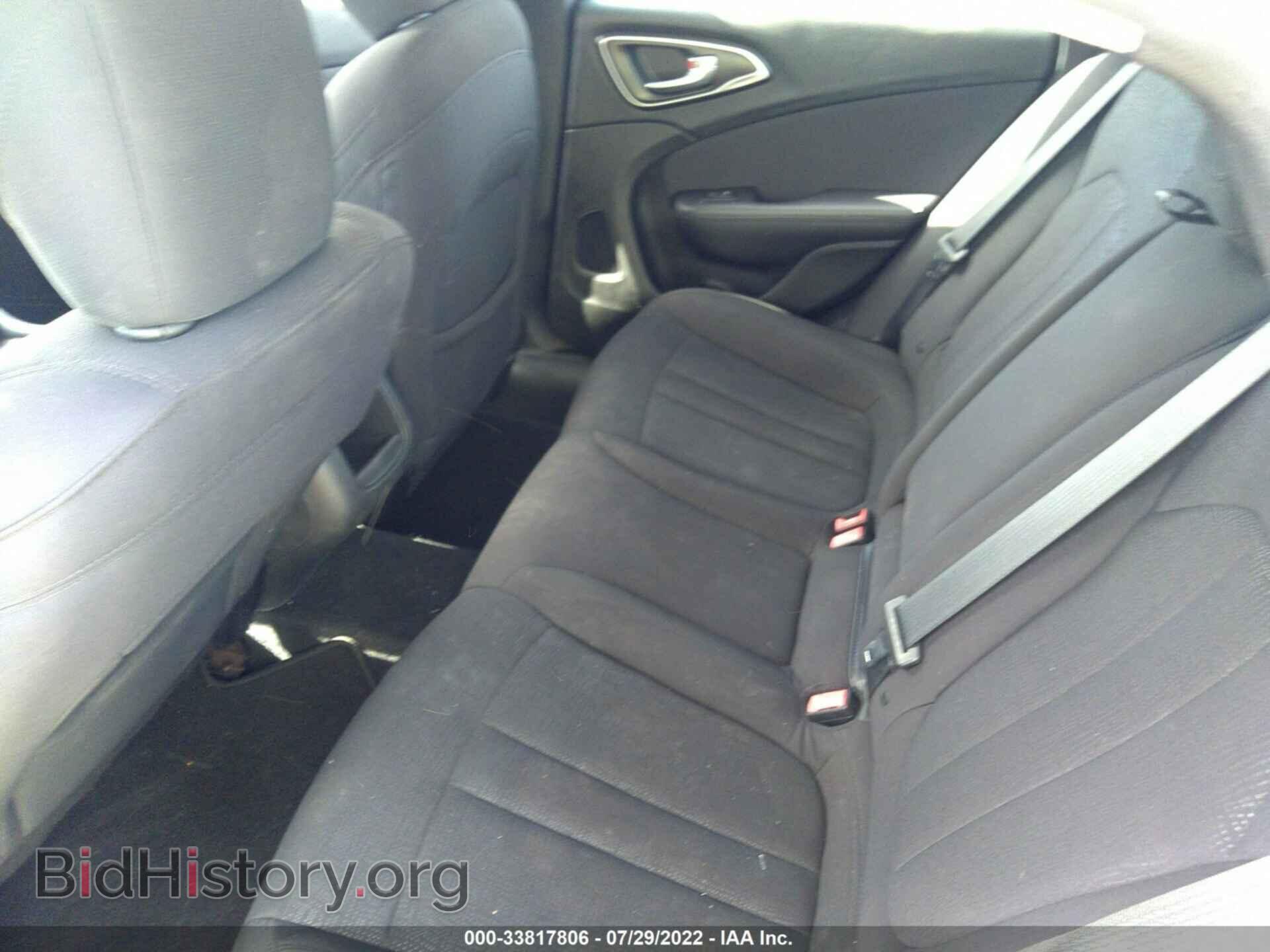 2015 CHRYSLER 200 - VIN: 1C3CCCAB2FN649305 - Фото 8