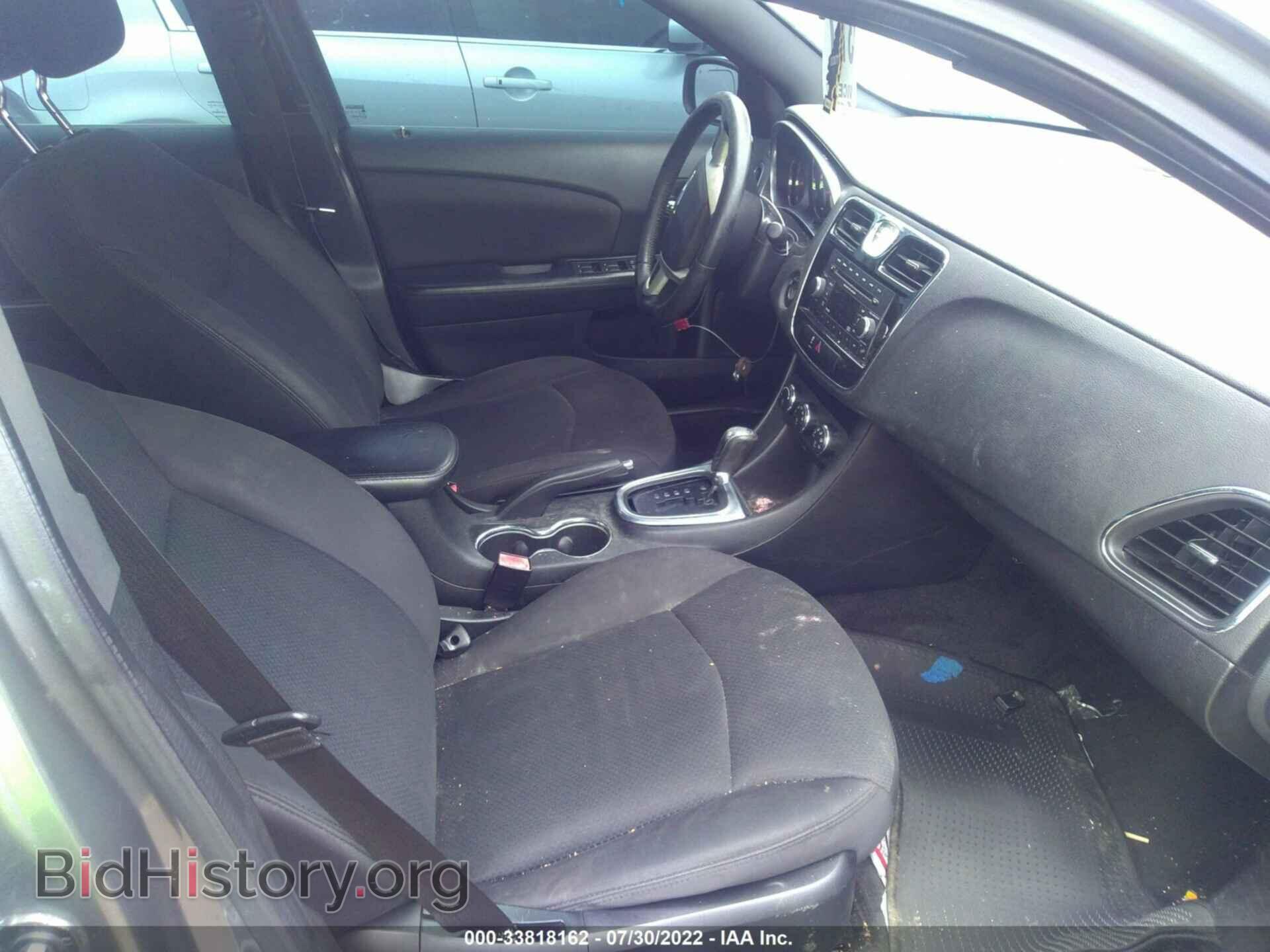 2013 CHRYSLER 200 - VIN: 1C3CCBBB9DN705827 - Photo 5