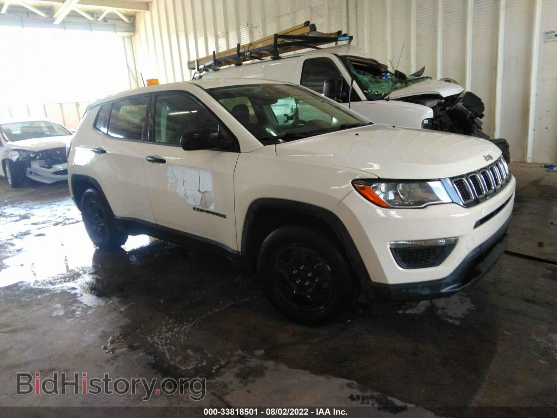 Фотография 3C4NJCABXJT151663 - JEEP COMPASS 2018