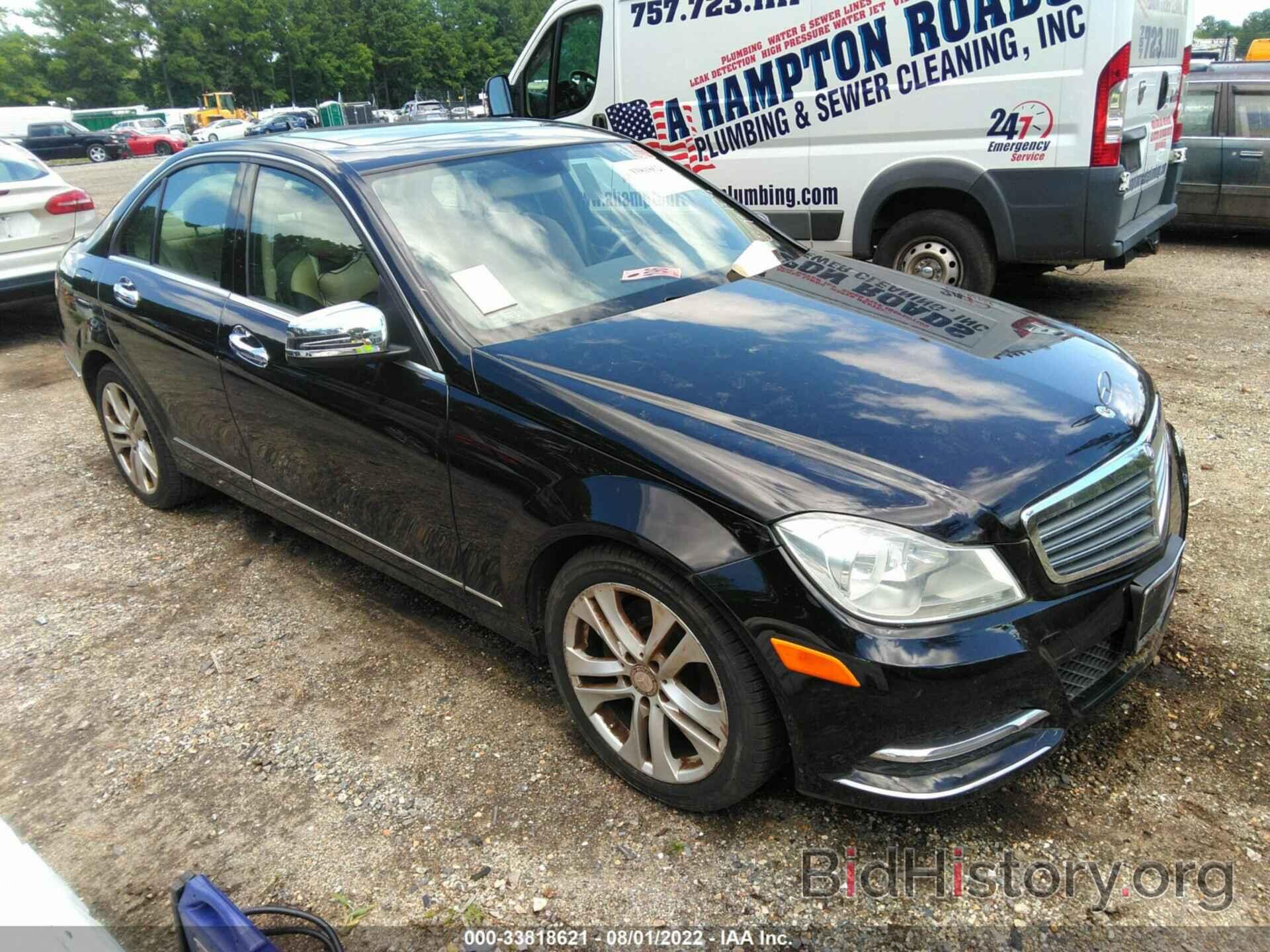 Photo WDDGF8AB9DR246659 - MERCEDES-BENZ C-CLASS 2013