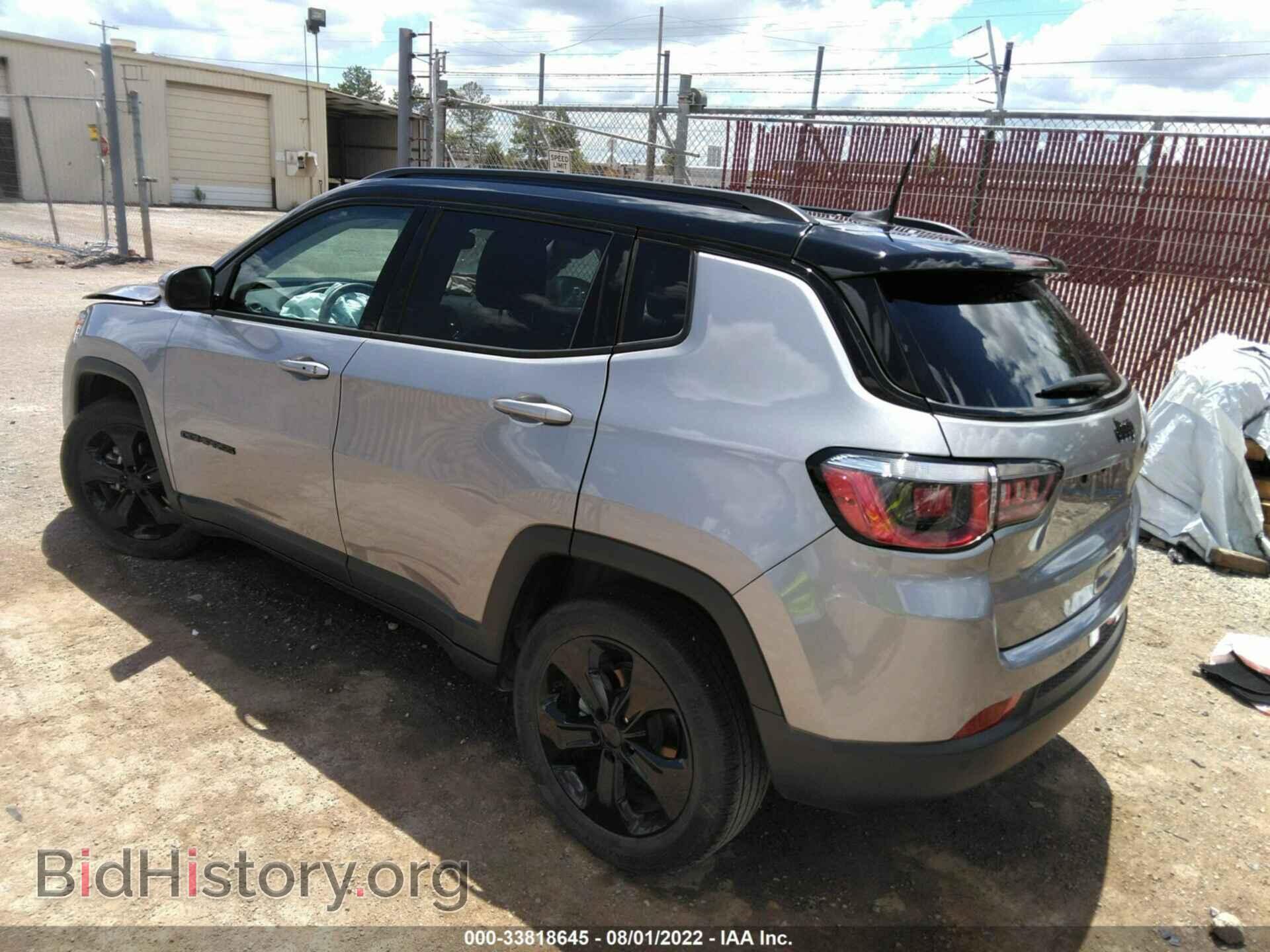 2018 JEEP COMPASS - VIN: 3C4NJCBB7JT460778 - Фото 3