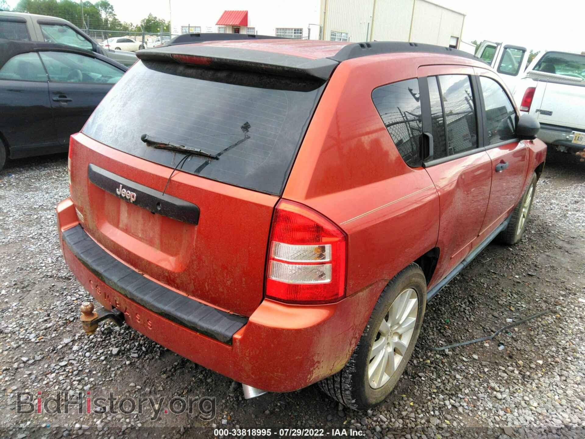 2010 JEEP COMPASS - VIN: 1J4NT4FB3AD503927 - Фото 4