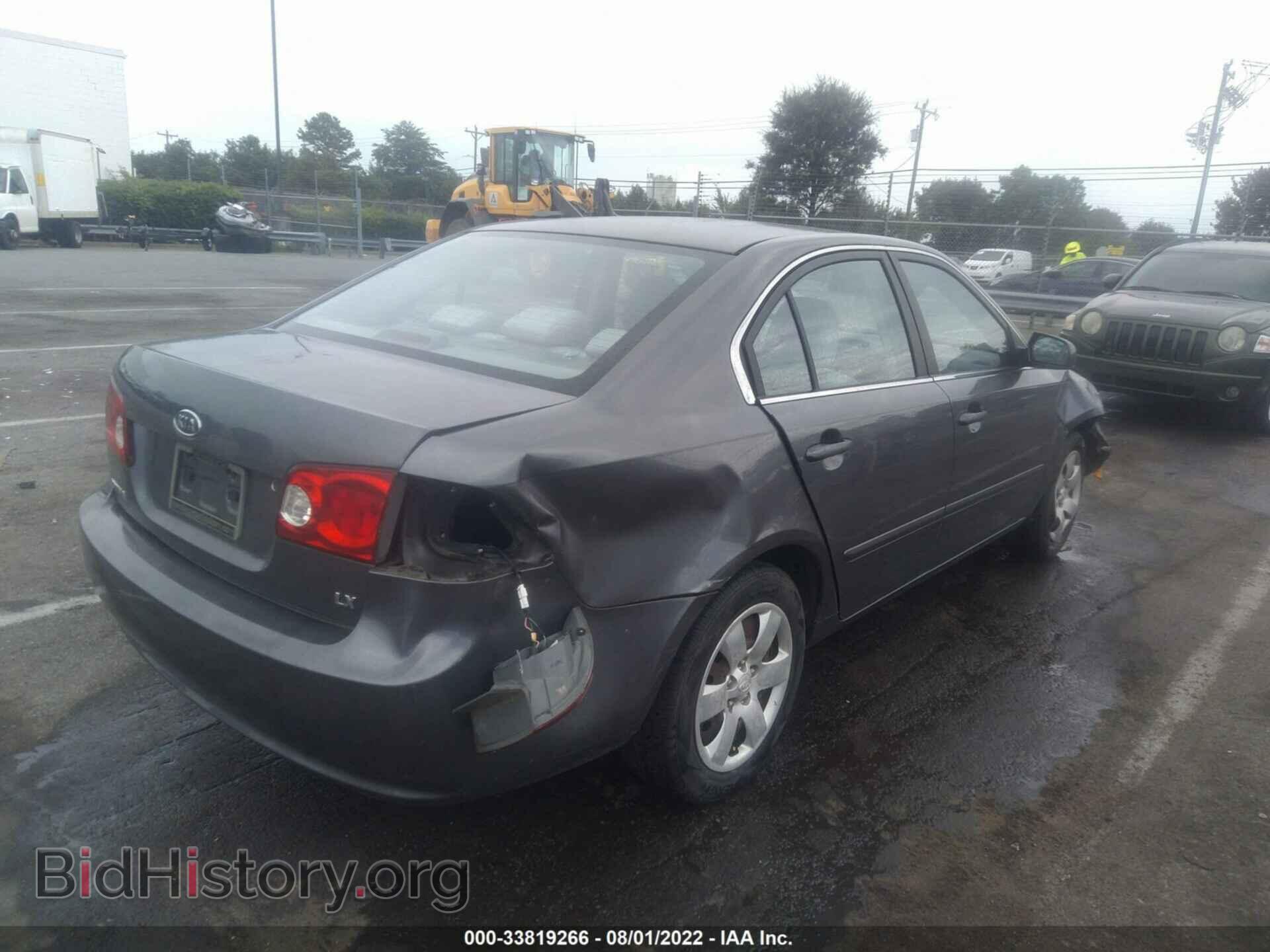 2008 KIA OPTIMA - VIN: KNAGE123785173880 - Фото 4