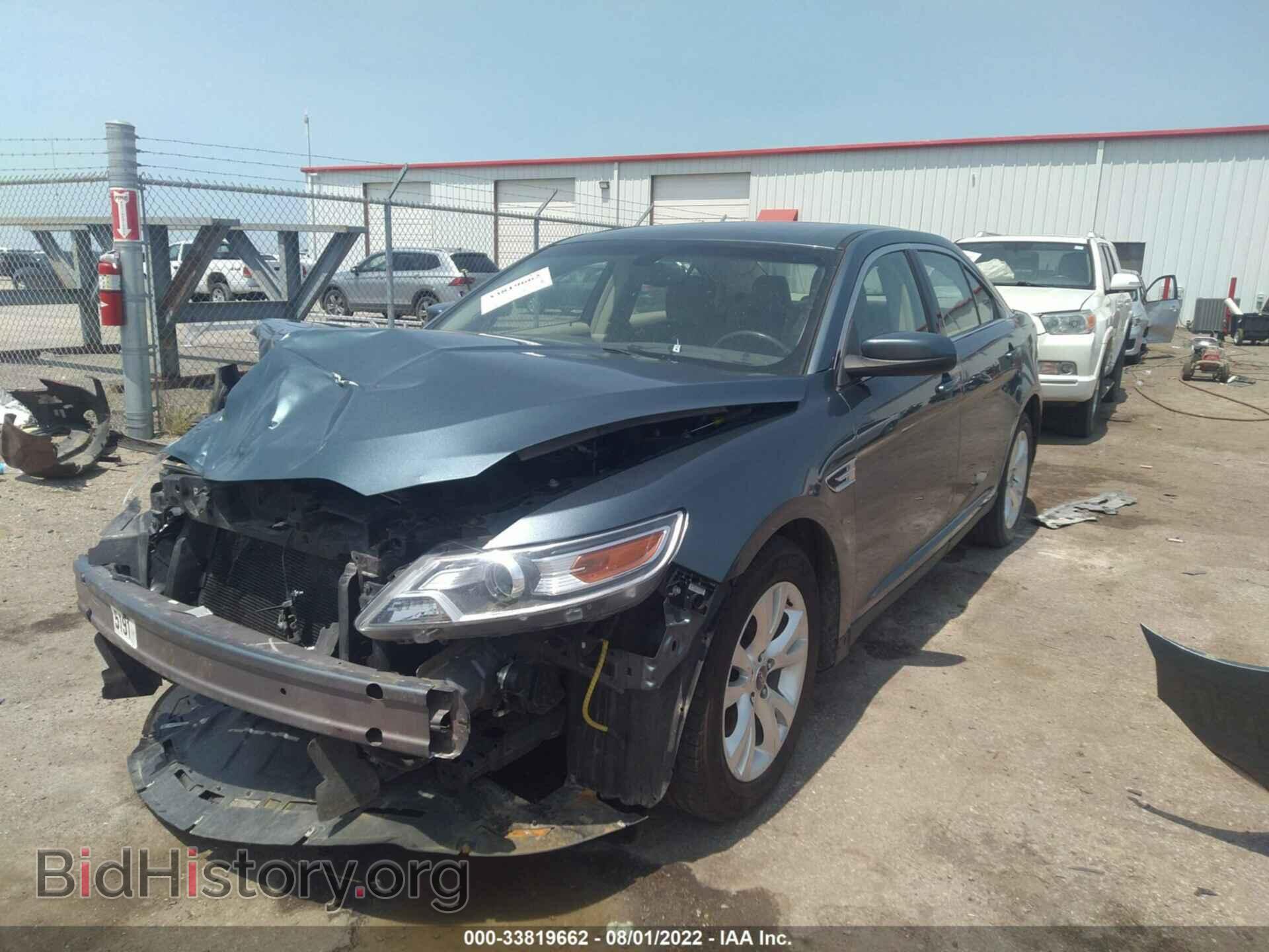 2010 FORD TAURUS - VIN: 1FAHP2EW4AG137237 - Фото 2