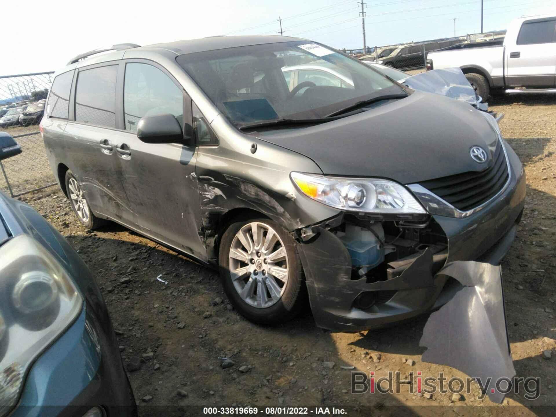 Photo 5TDJK3DC5DS061397 - TOYOTA SIENNA 2013