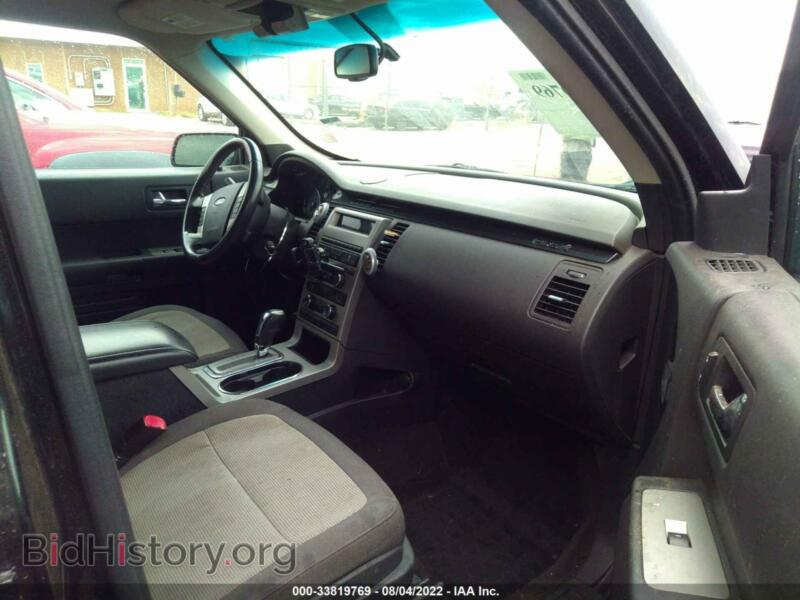 2011 Ford FLEX (VIN 2FMGK5BC3BBD02134) — фото 5 из 12