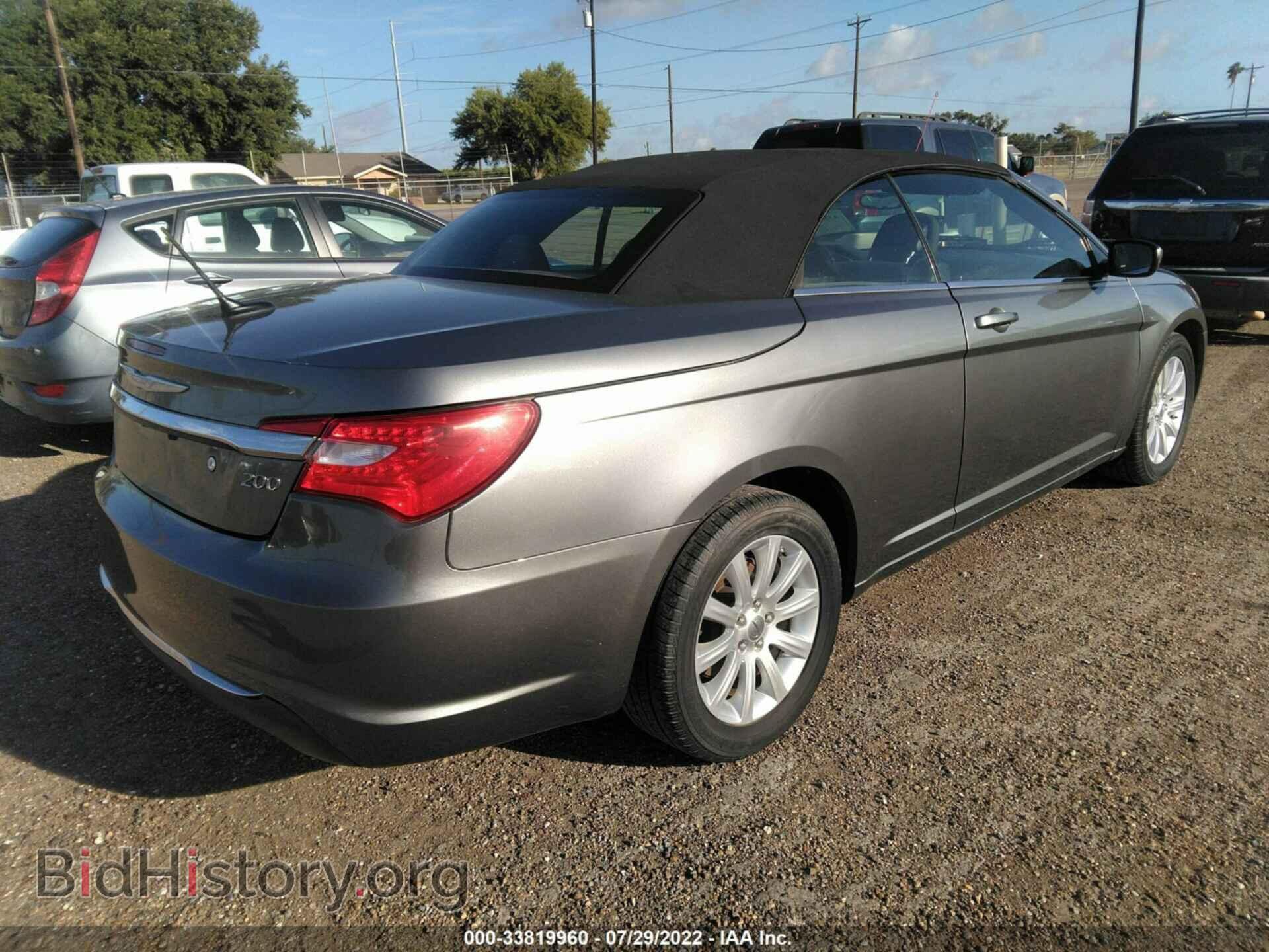 2012 CHRYSLER 200 - VIN: 1C3BCBEB7CN155677 - Фото 4