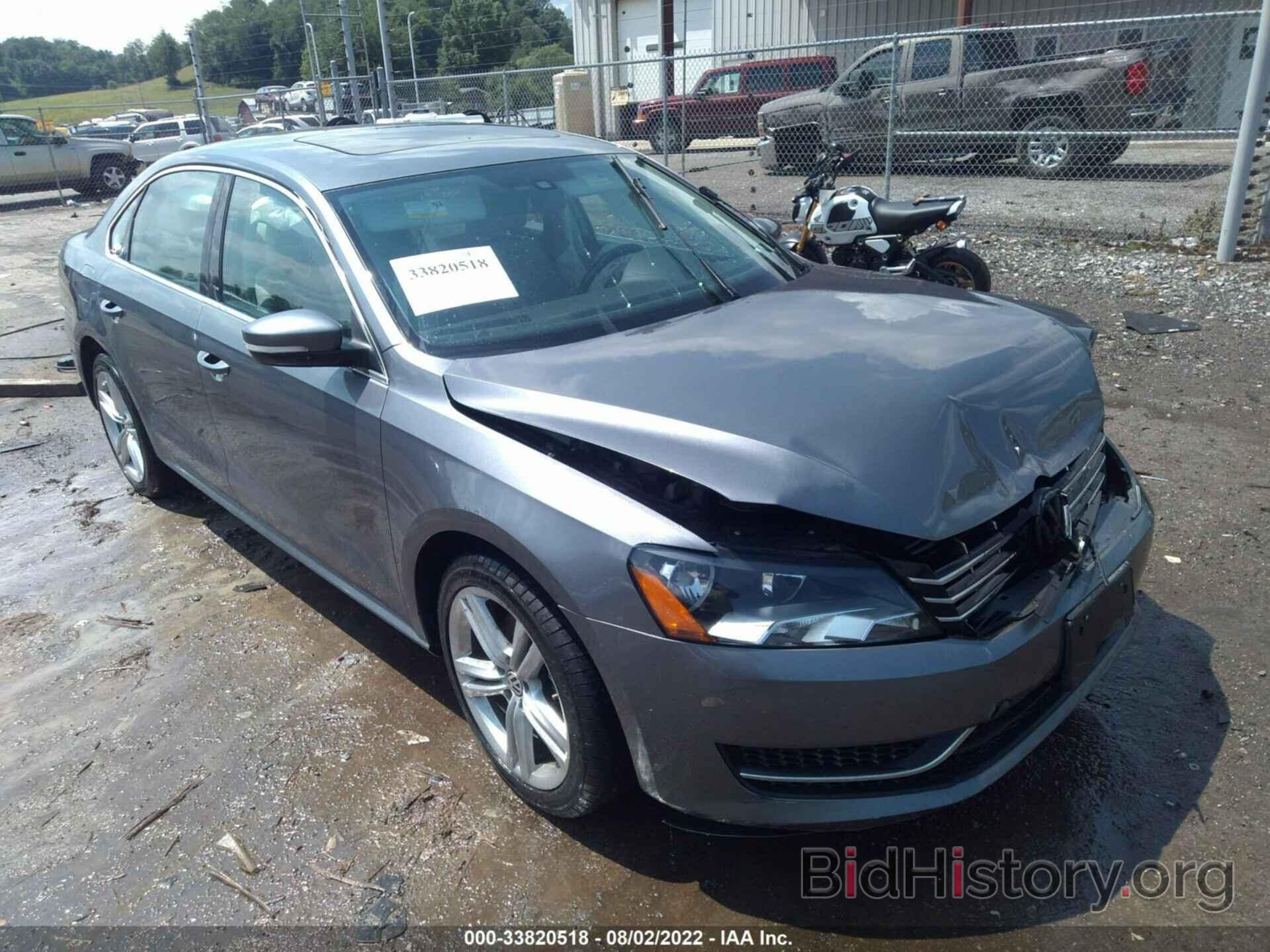 Photo 1VWBV7A37FC034159 - VOLKSWAGEN PASSAT 2015