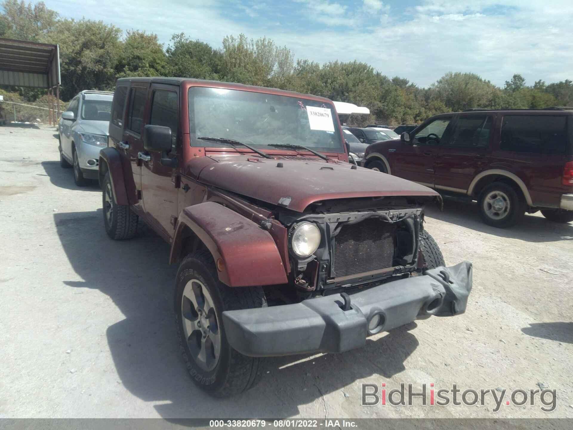 Photo 1J4GB59117L102301 - JEEP WRANGLER 2007