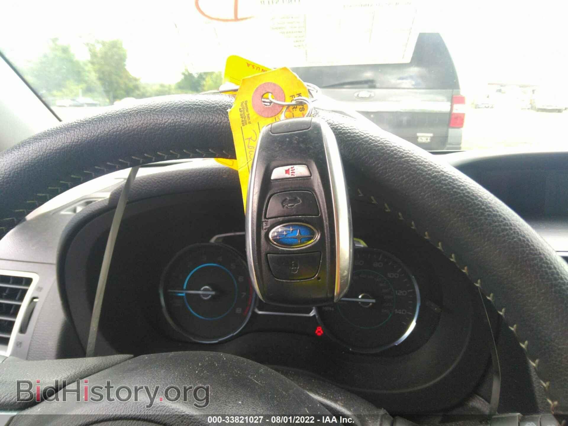 2017 SUBARU FORESTER - VIN: JF2SJATCXHH536874 - Фото 11