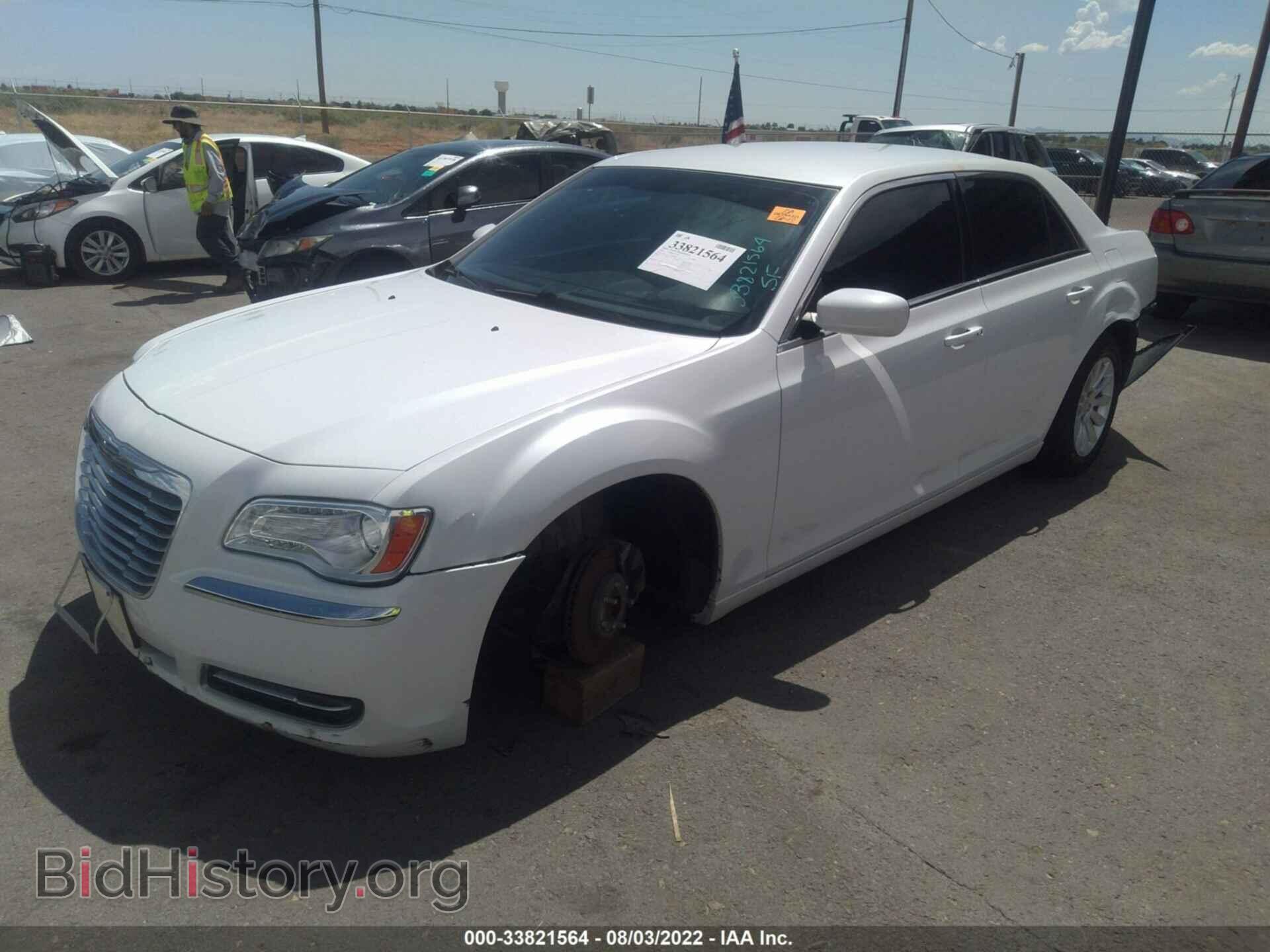 2012 CHRYSLER 300 - VIN: 2C3CCAAG1CH233654 - Фото 2