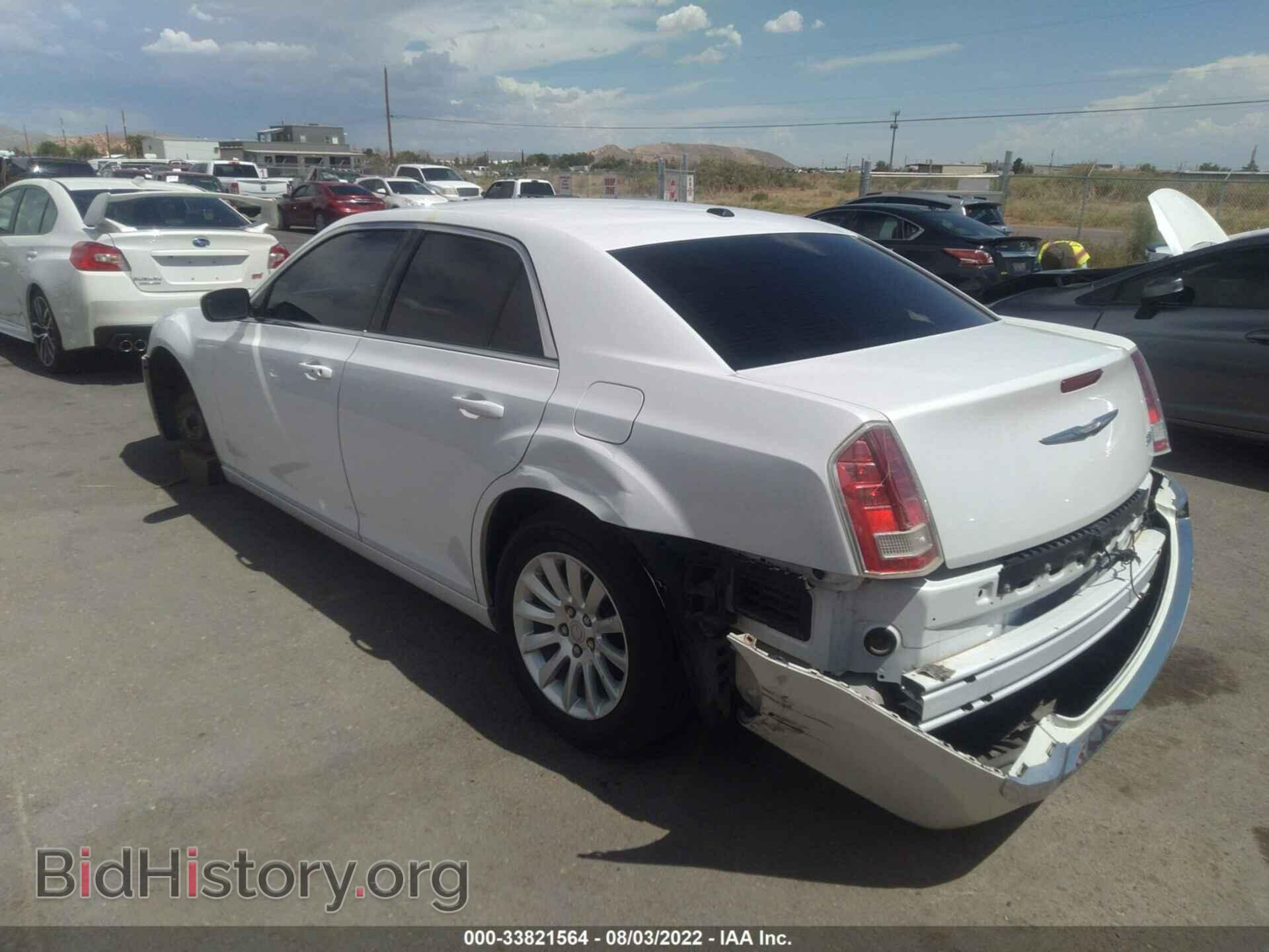 2012 CHRYSLER 300 - VIN: 2C3CCAAG1CH233654 - Фото 3