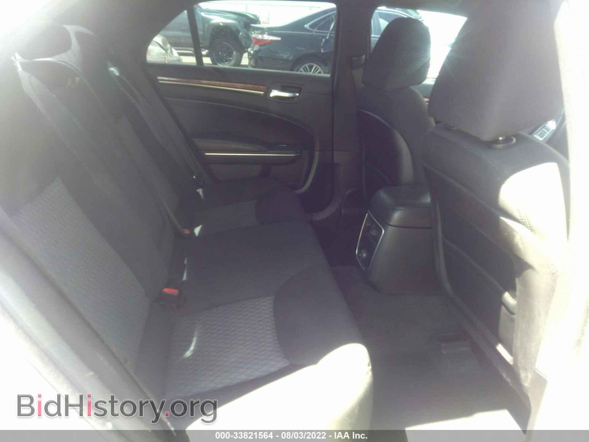 2012 CHRYSLER 300 - VIN: 2C3CCAAG1CH233654 - Фото 8