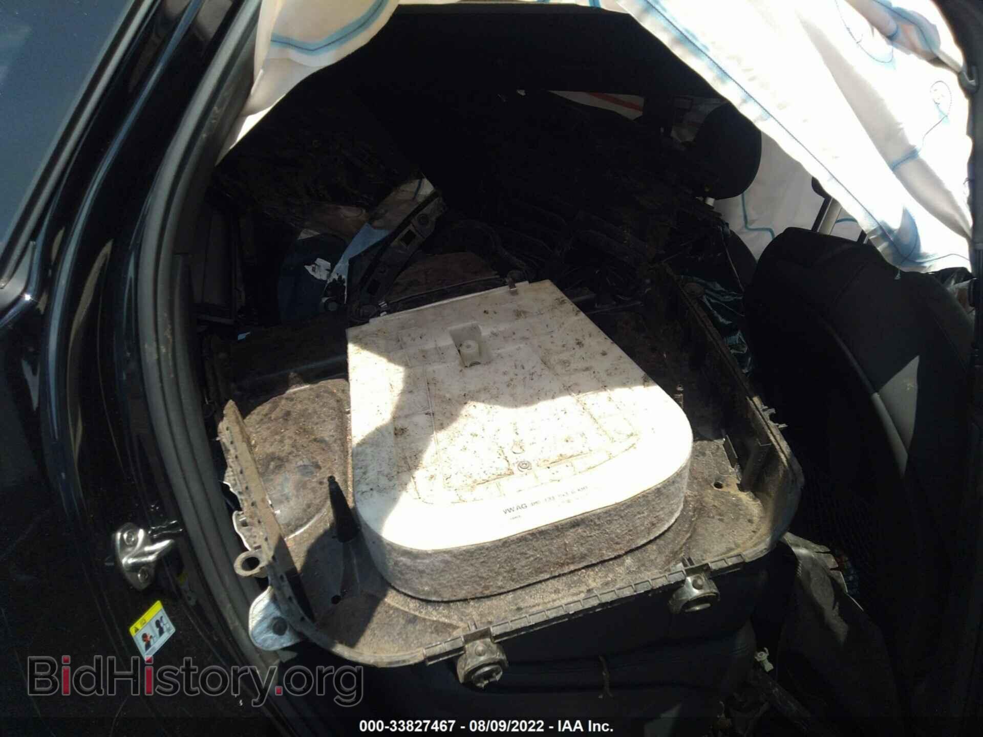 2020 AUDI Q7 - VIN: WA1VXAF79LD004082 - Фото 8
