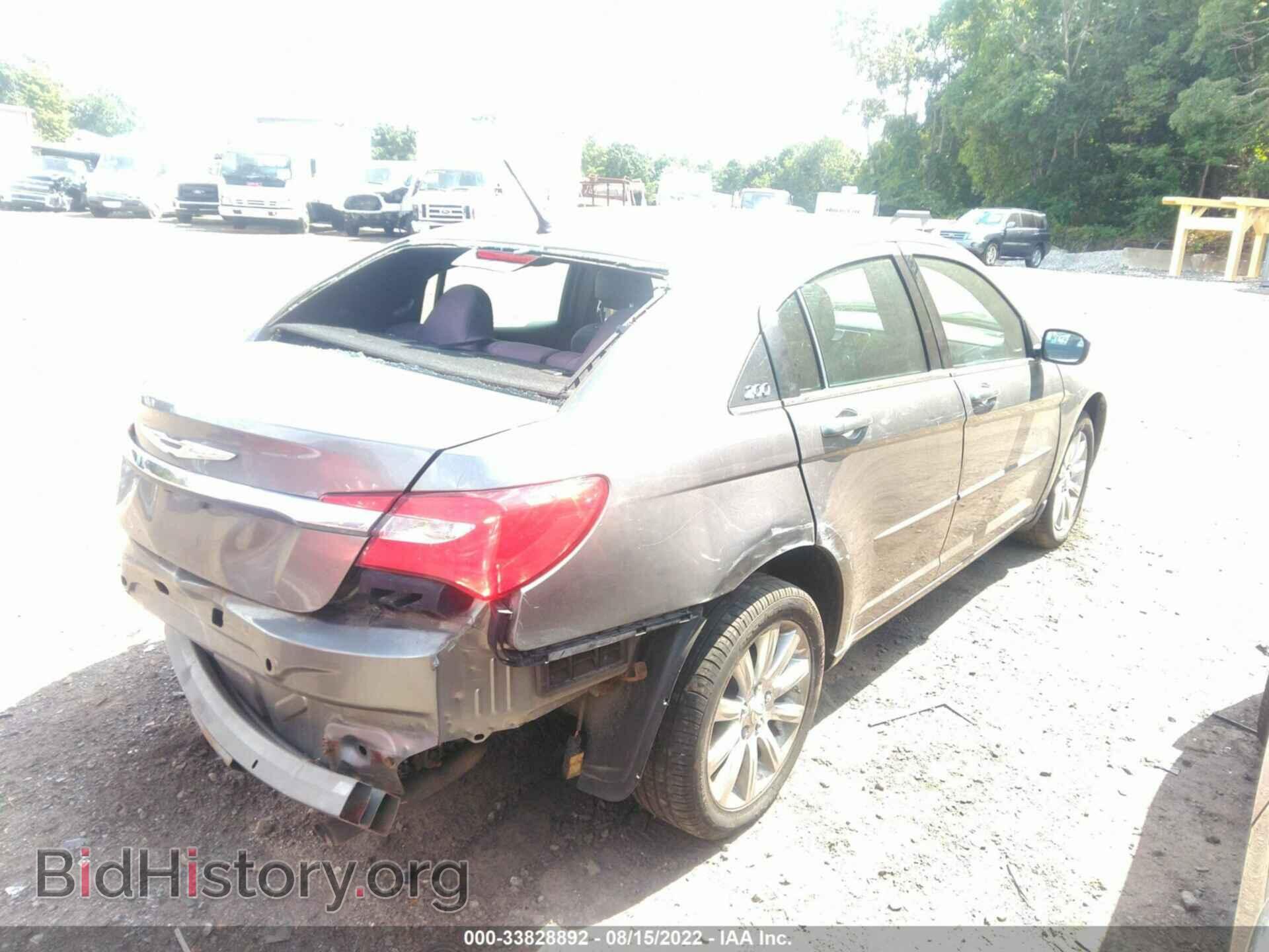 2013 CHRYSLER 200 - VIN: 1C3CCBBB1DN760966 - Photo 4