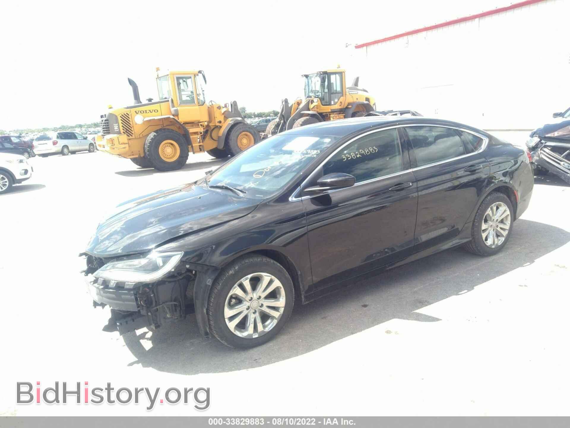 2016 CHRYSLER 200 - VIN: 1C3CCCAB1GN104147 - Фото 2