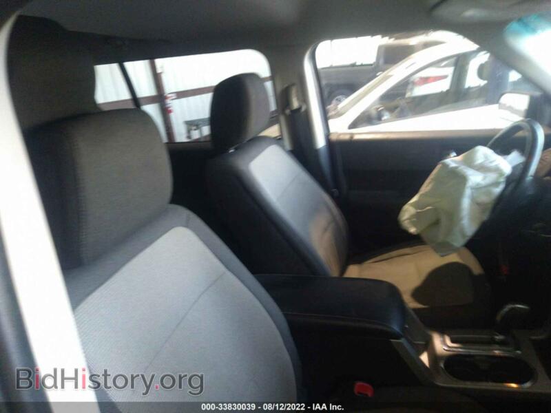 2011 Ford FLEX (VIN 2FMGK5BC9BBD26213) — photo 5 of 11