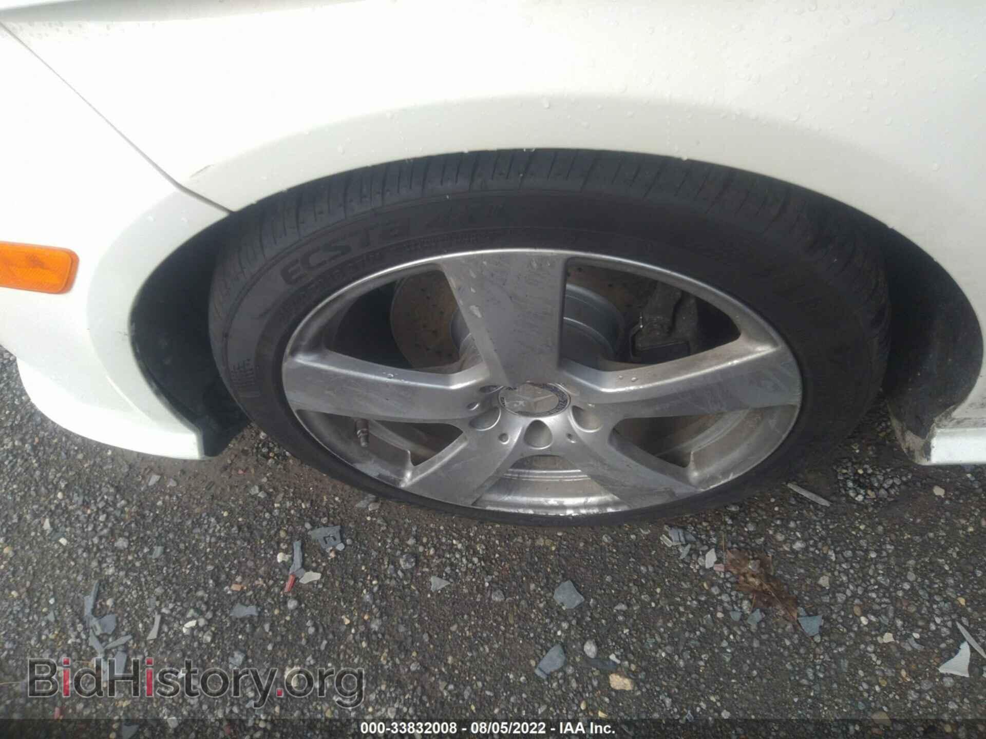 2011 MERCEDES-BENZ E-CLASS - VIN: WDDHF8HB9BA384059 - Фото 12