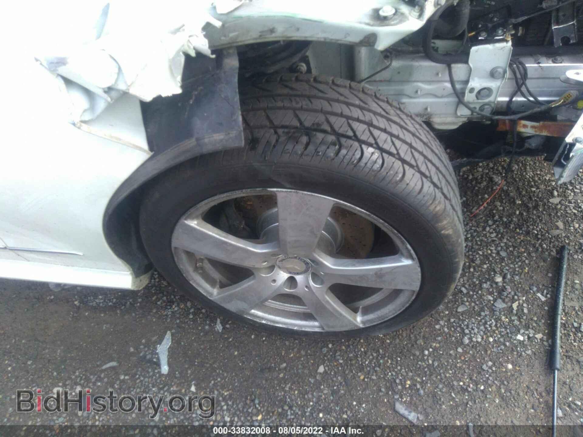 2011 MERCEDES-BENZ E-CLASS - VIN: WDDHF8HB9BA384059 - Фото 14