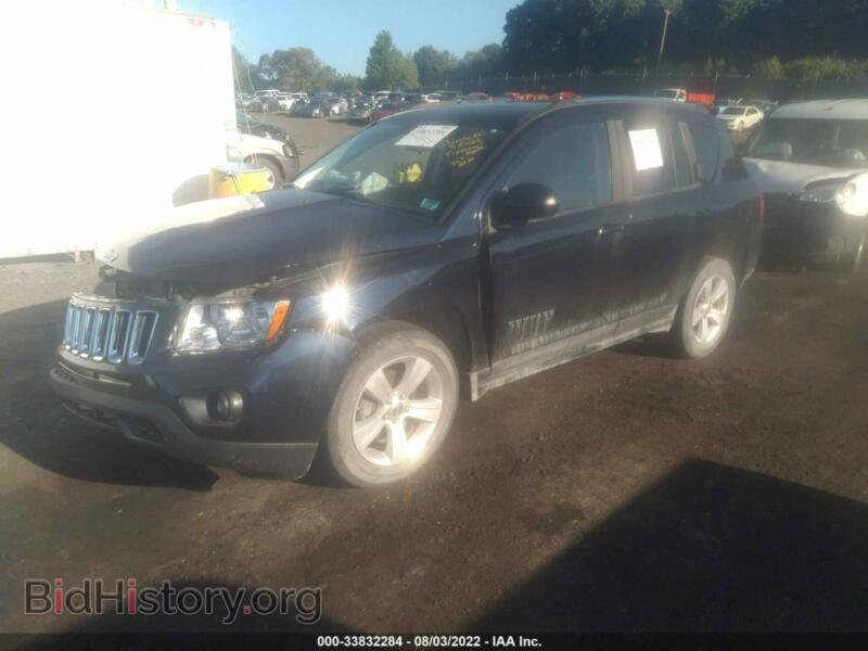 2011 Jeep COMPASS (VIN 1J4NF1FB5BD154311) — фото 2 из 11
