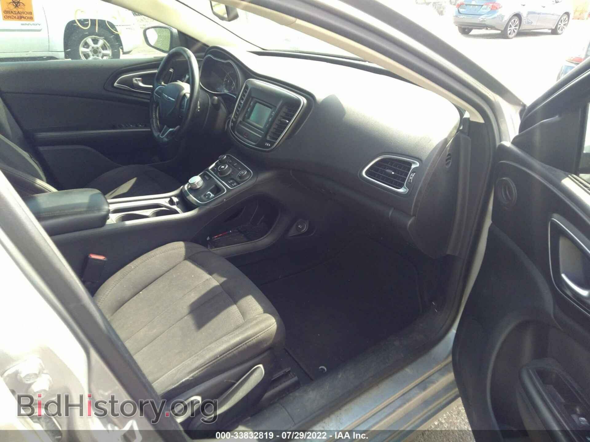 2015 CHRYSLER 200 - VIN: 1C3CCCAB2FN735150 - Photo 5