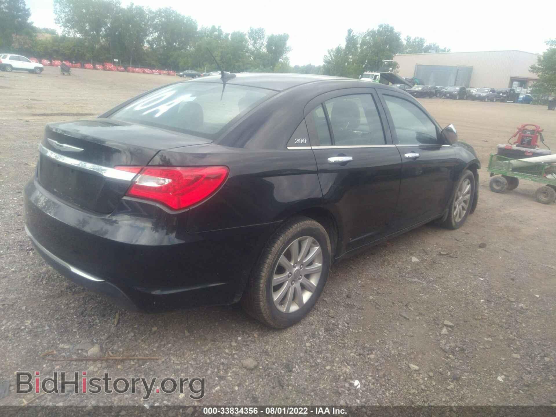 2013 CHRYSLER 200 - VIN: 1C3CCBCG2DN550726 - Photo 4