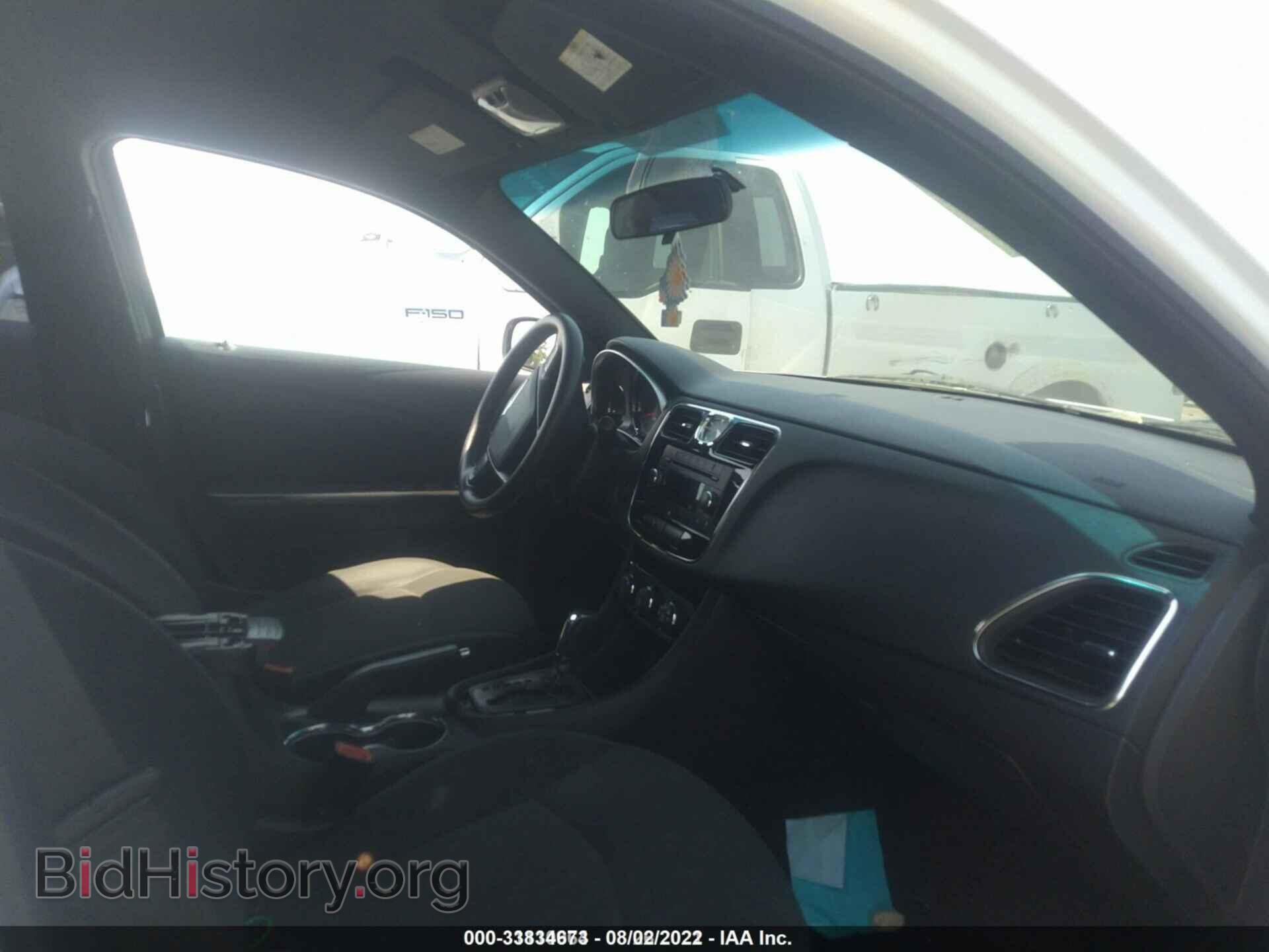2012 CHRYSLER 200 - VIN: 1C3CCBAB1CN129943 - Фото 5