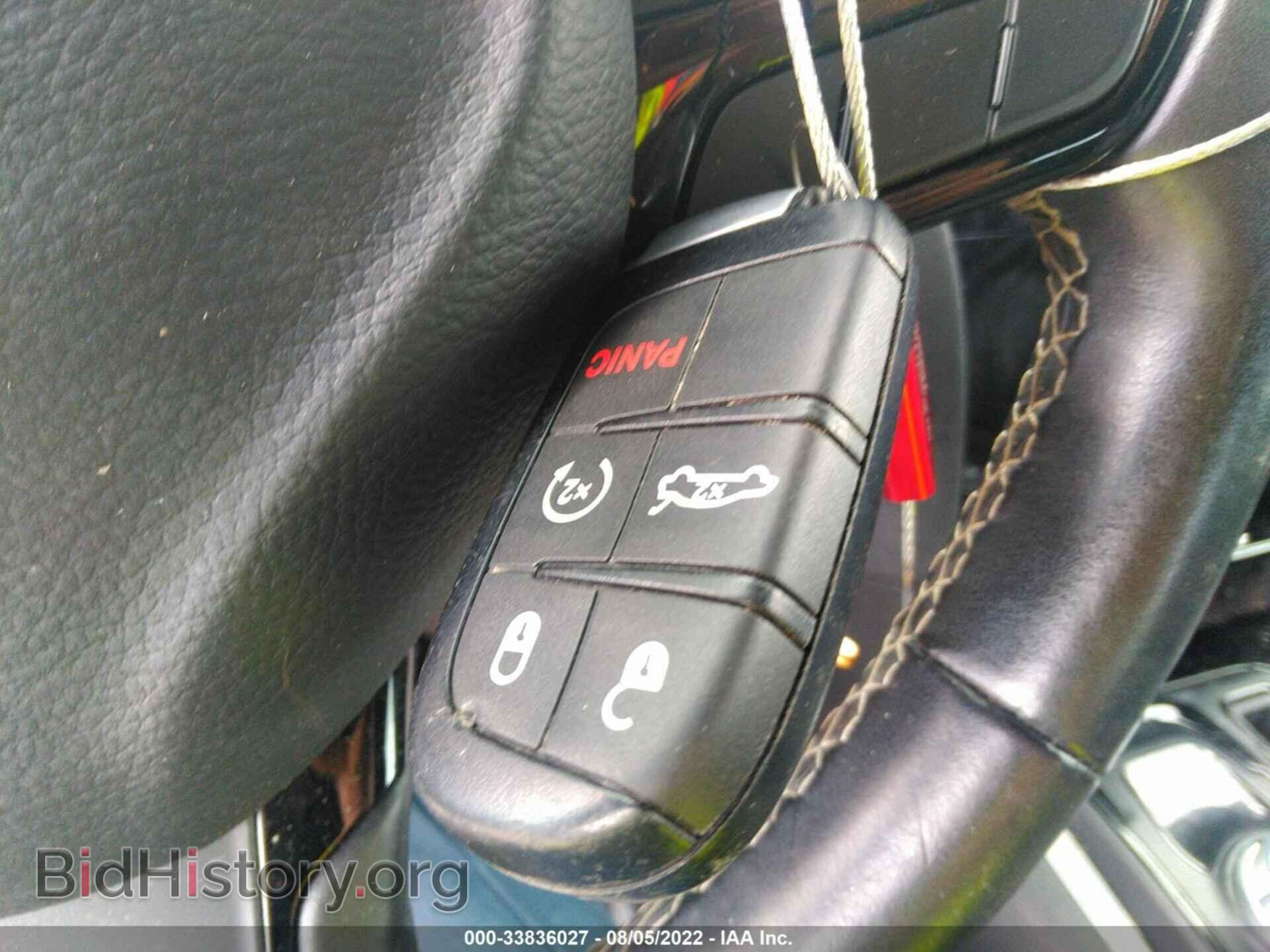 2019 CHRYSLER 300 - VIN: 2C3CCABG6KH697908 - Фото 11