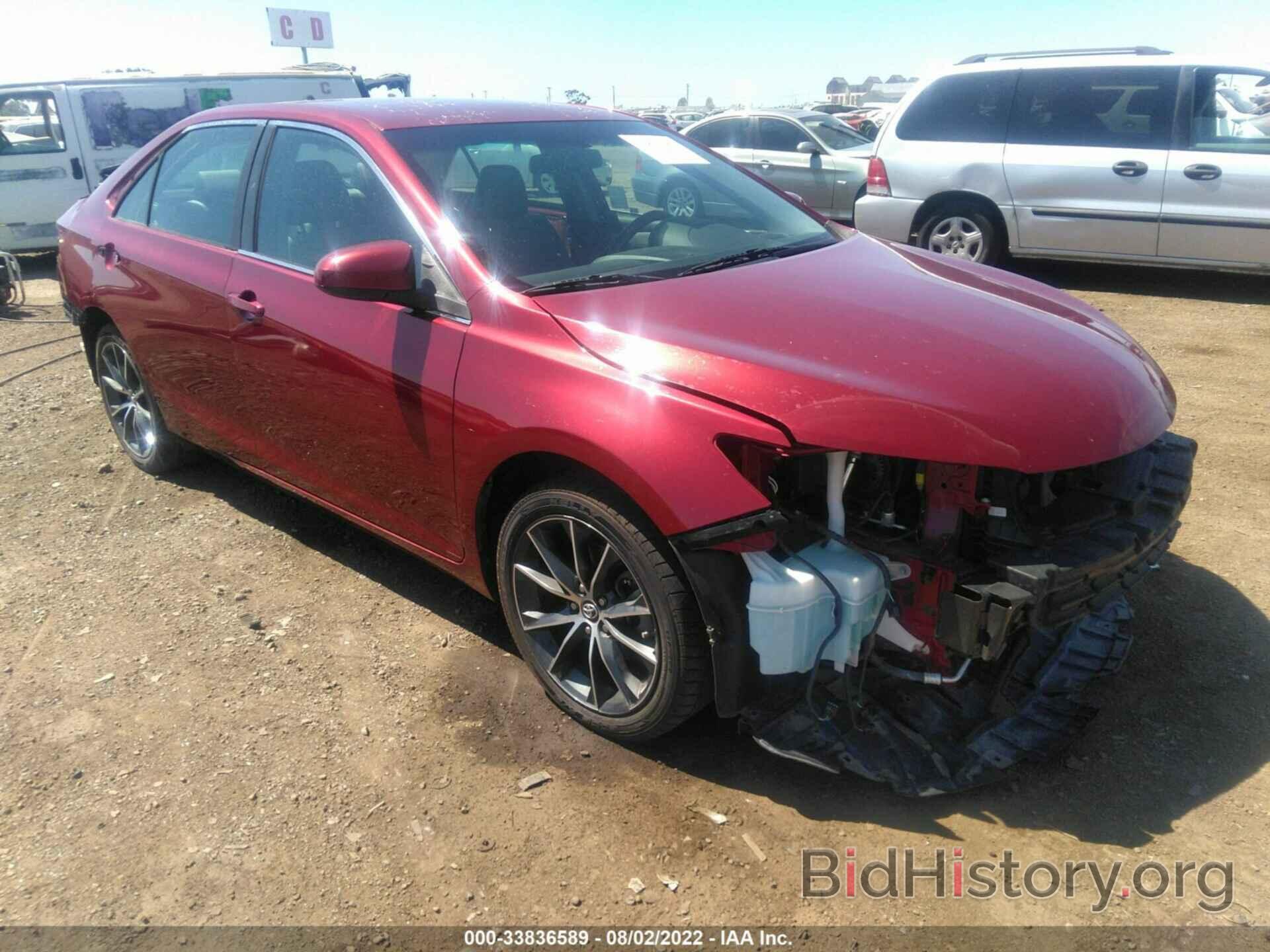 Photo 4T1BF1FK4FU910737 - TOYOTA CAMRY 2015