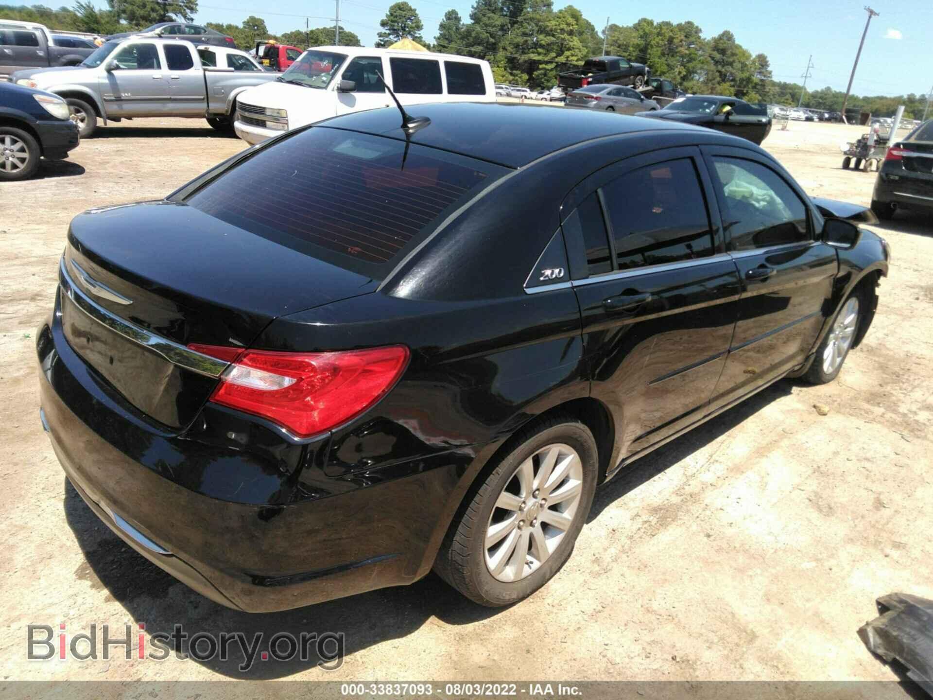 2012 CHRYSLER 200 - VIN: 1C3CCBAB3CN144055 - Фото 4