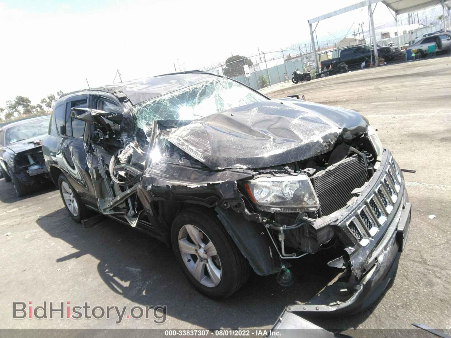Фотография 1C4NJCBA6GD666633 - JEEP COMPASS 2016