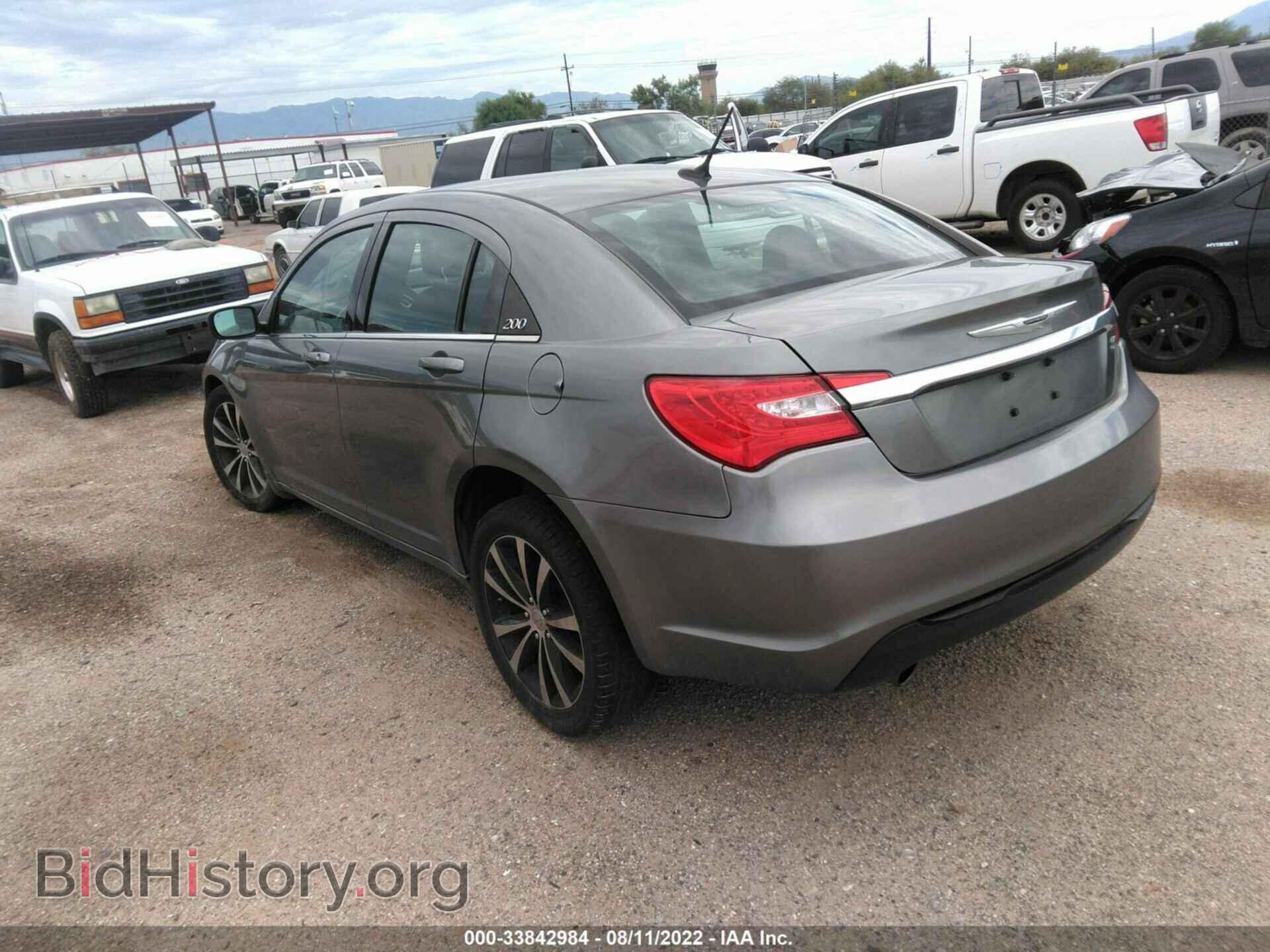 2013 CHRYSLER 200 - VIN: 1C3CCBBG1DN728501 - Photo 3