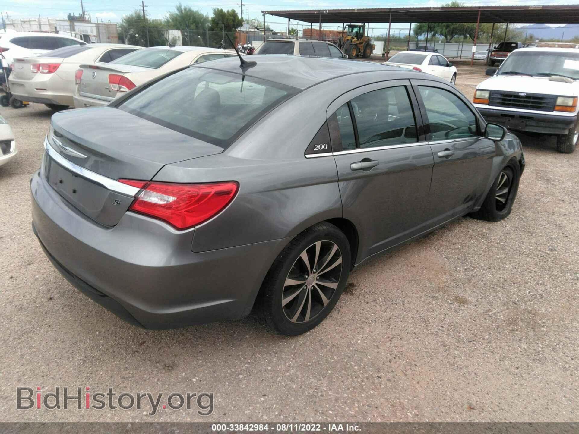 2013 CHRYSLER 200 - VIN: 1C3CCBBG1DN728501 - Photo 4