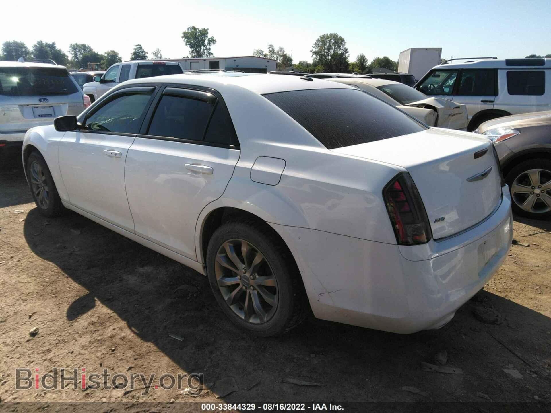 2014 CHRYSLER 300 - VIN: 2C3CCAGG4EH311970 - Фото 3
