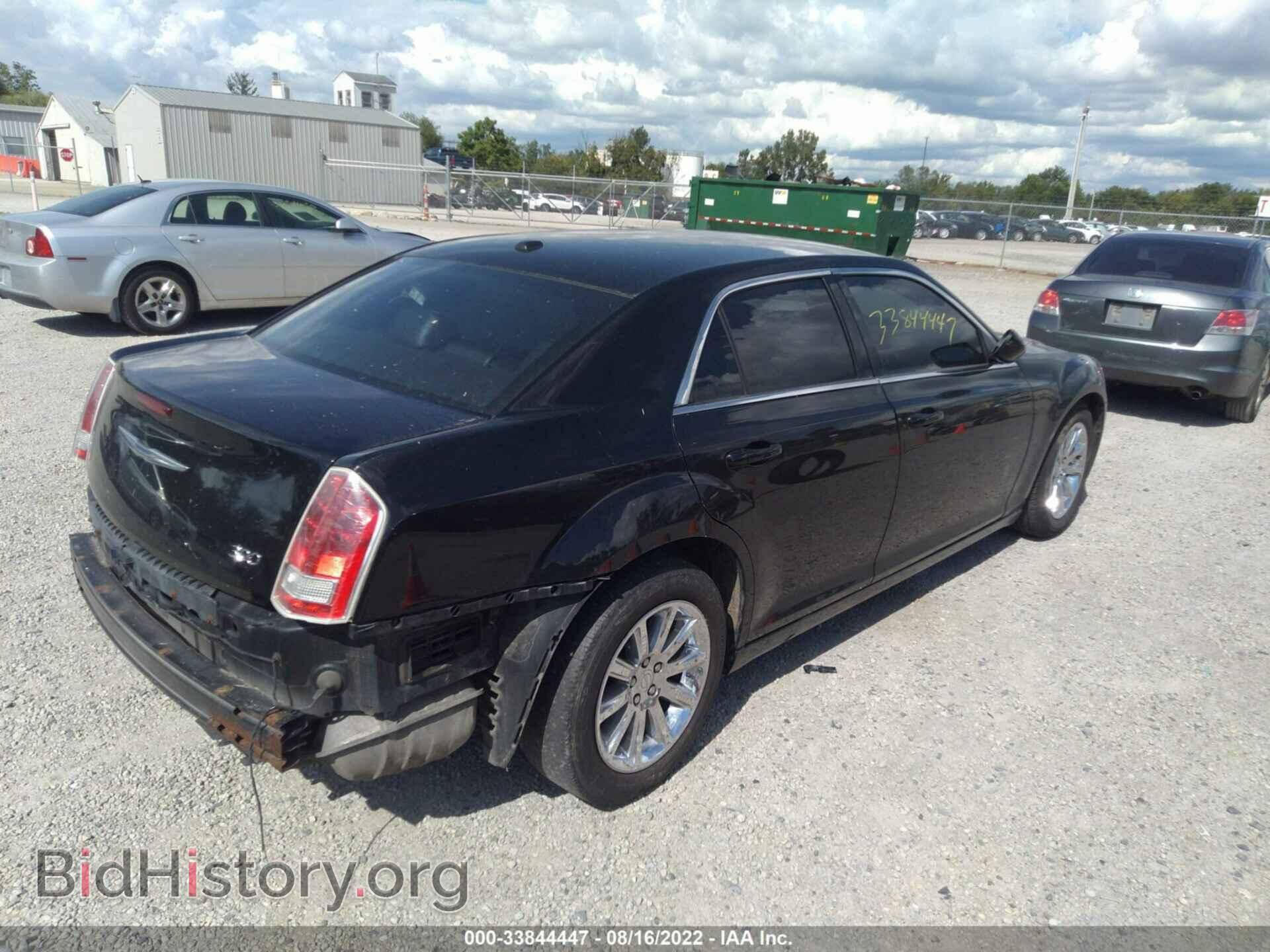 2014 CHRYSLER 300 - VIN: 2C3CCAAG5EH289101 - Фото 4