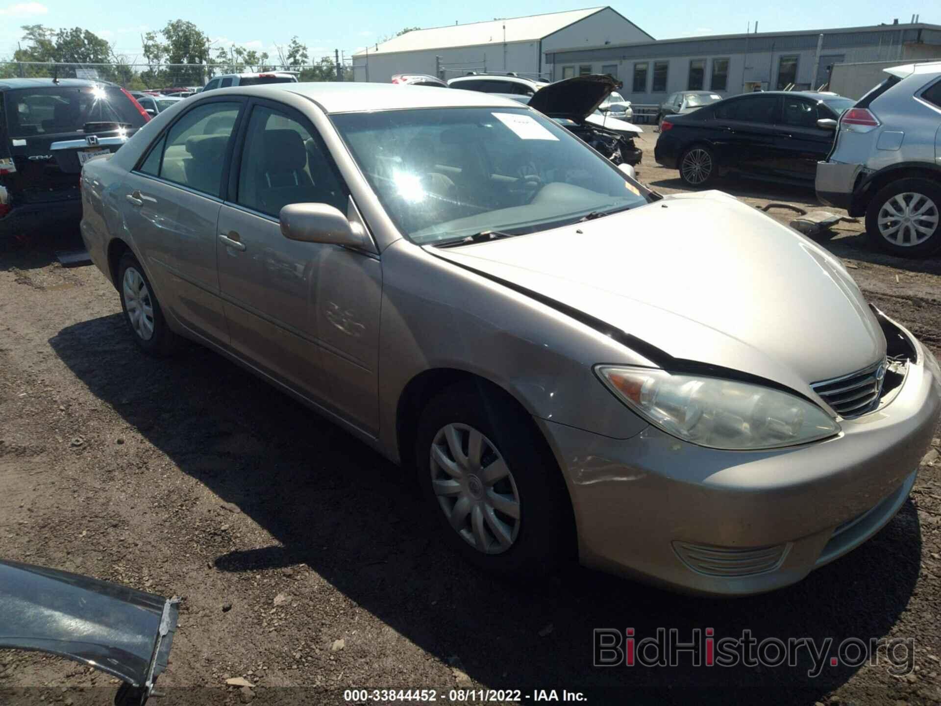 Photo 4T1BE32KX6U118497 - TOYOTA CAMRY 2006